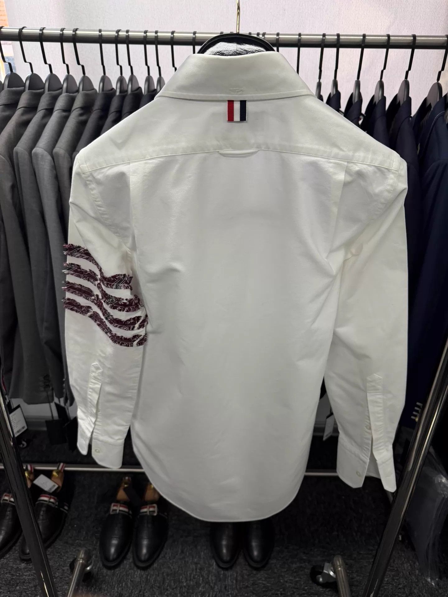 Thom Browne Thom Browne Classic 4-Bar White Oxford Shirt Size 0 Size US XS / EU 42 / 0 - 2 Thumbnail