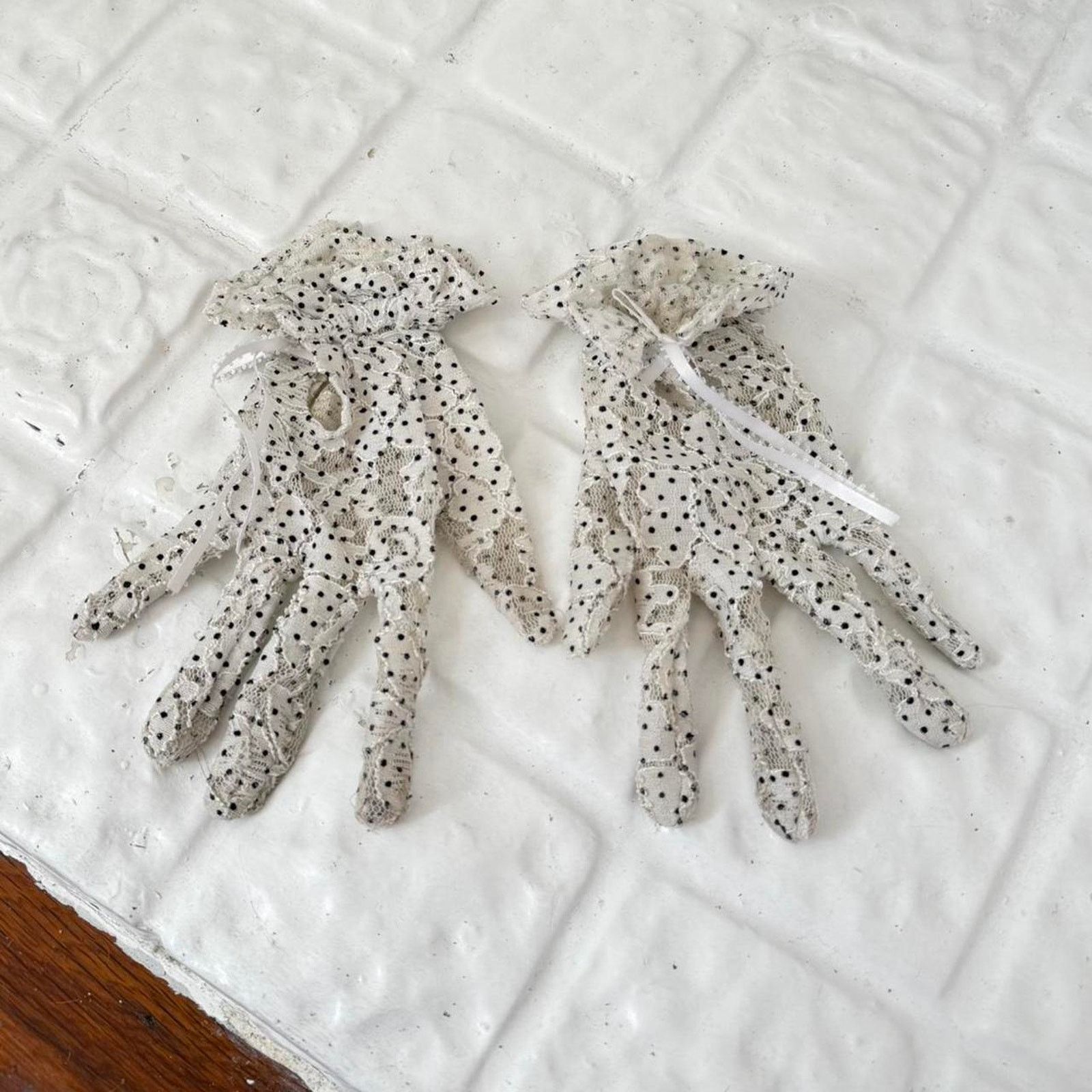 For Love & Lemons ✿ For Love & Lemons Lace Polka Dot Babydoll Dress + Gloves ✿ Size L / US 10 / IT 46 - 4 Thumbnail