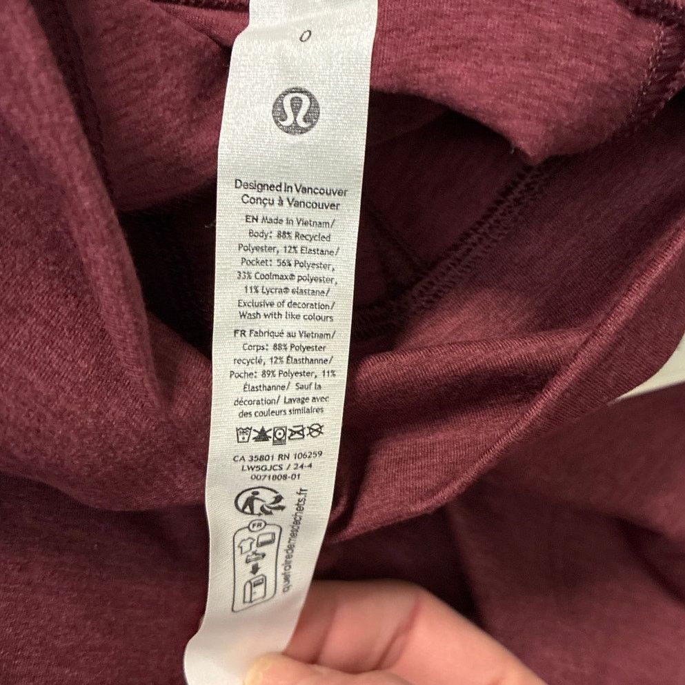 Lululemon Lululemon Soft Sueded HR 25" Garnet Size 0 Size 25" / US 0 / IT 36 - 5 Thumbnail