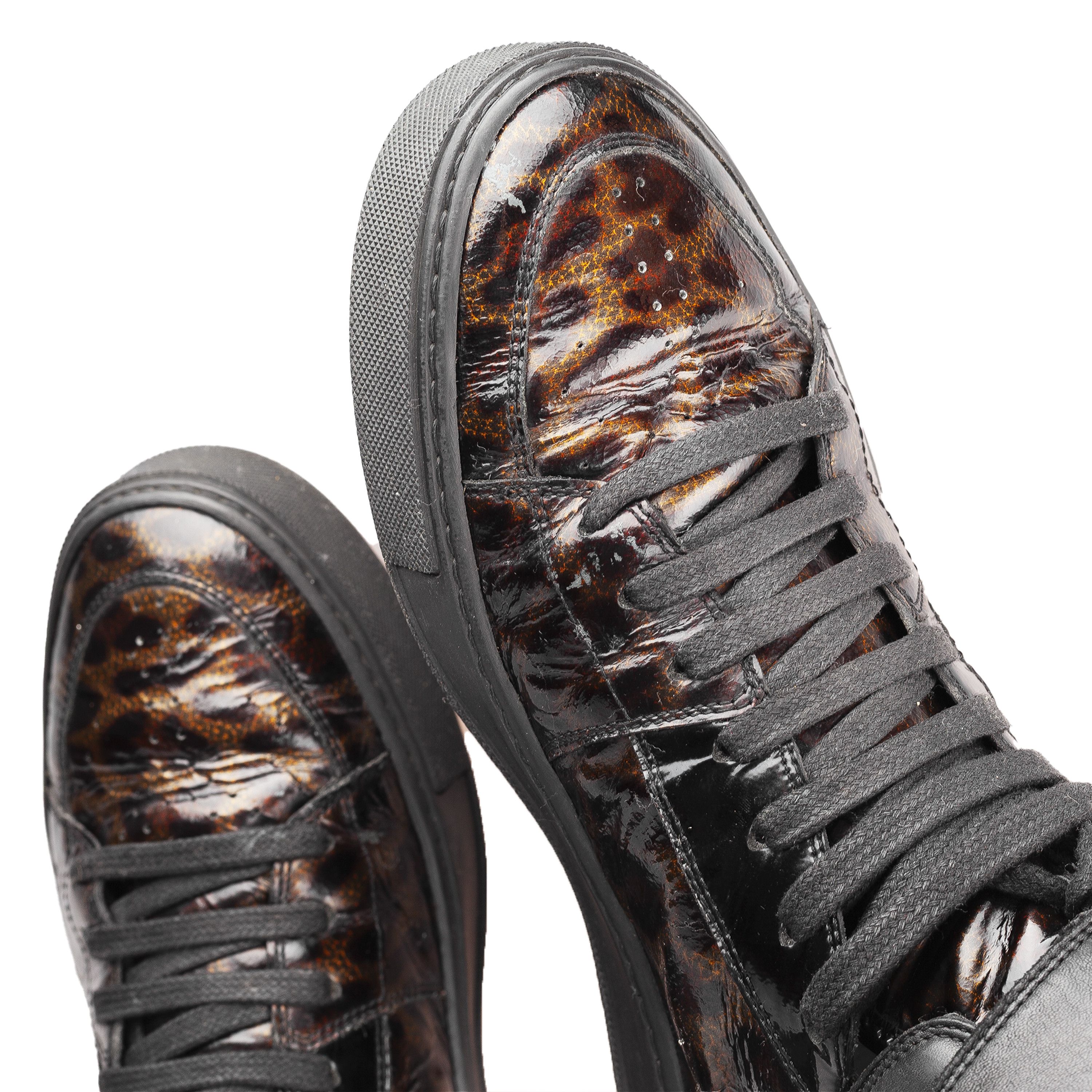 Yves Saint Laurent Yves Saint Laurent 2012 Cheetah Sneakers (40,5 IT / 42 EU) Size US 9 / EU 42 - 7 Thumbnail