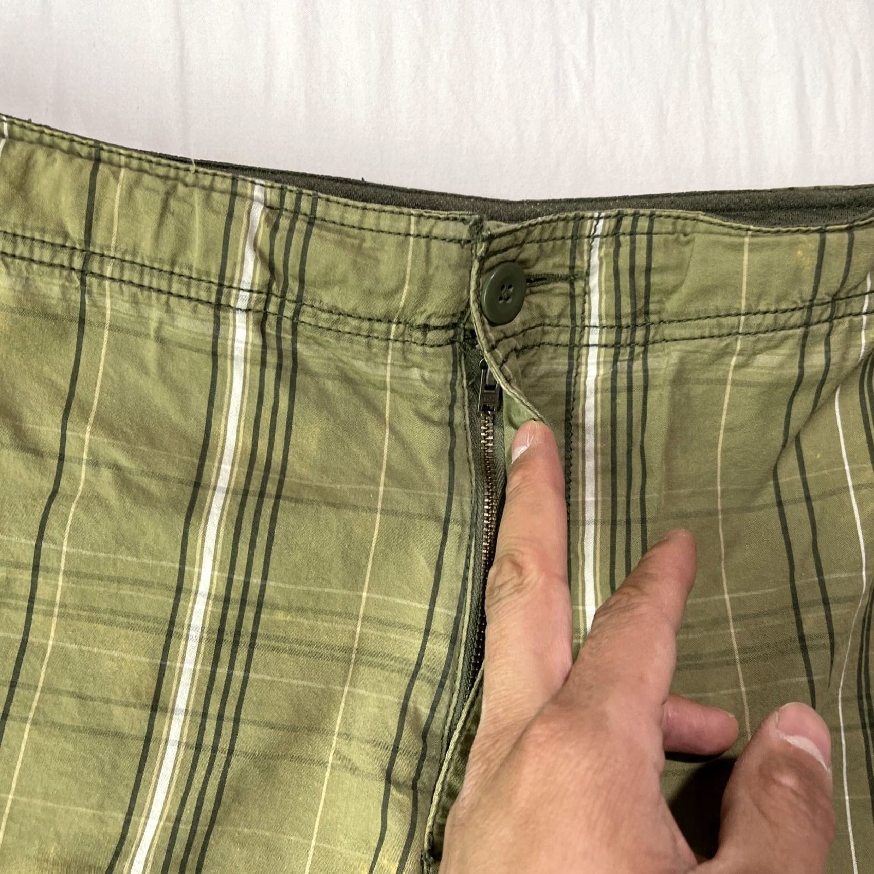 Nike VINTAGE Nike Shorts Mens M Green Hiking Outdoor Plaid Drawstring Swoosh Size US 31 - 6 Thumbnail