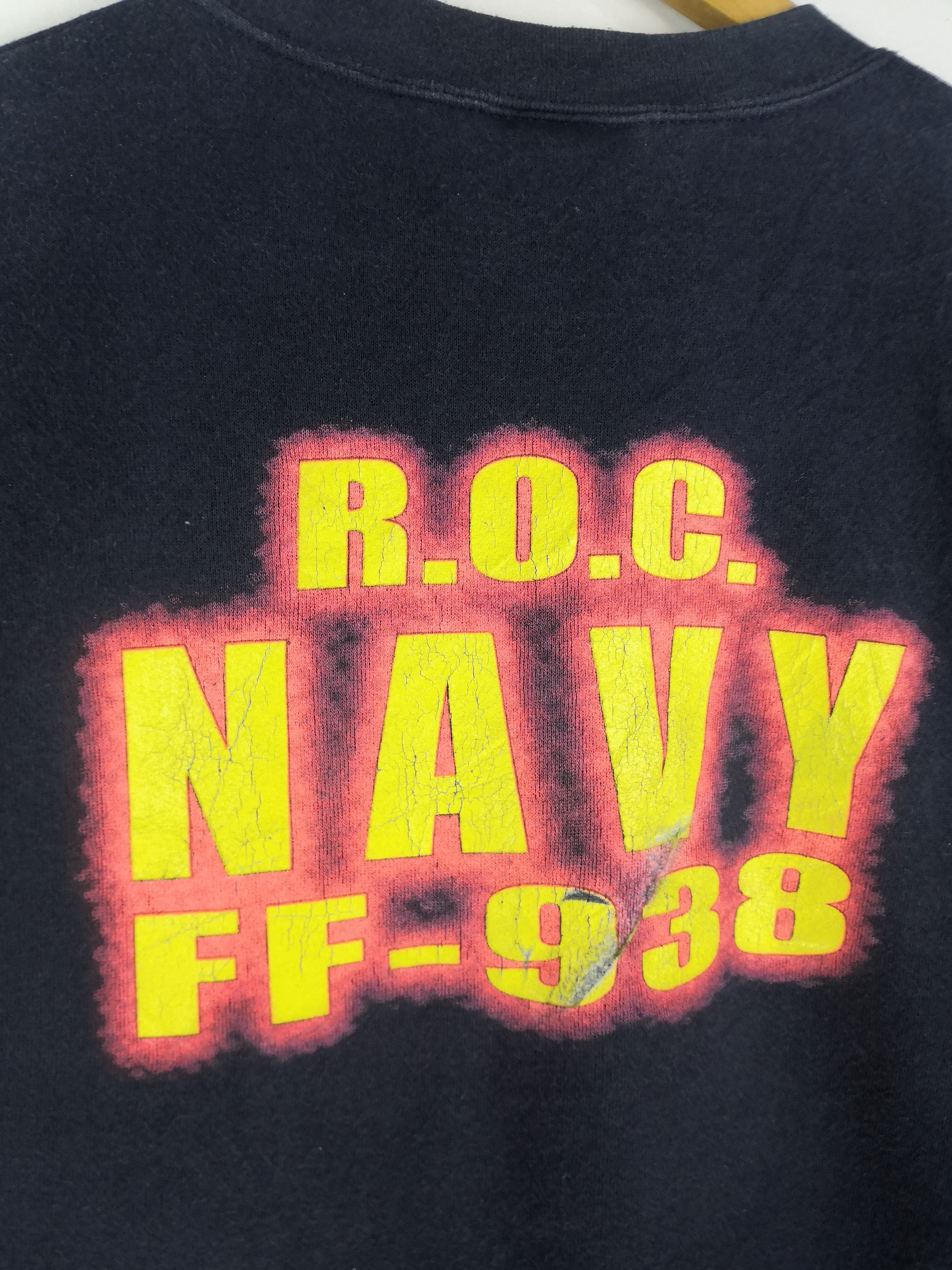 Vintage Vintage 90s R.O.C. Navy FF-938 Sweatshirt Navy Army Sweater Size US L / EU 52-54 / 3 - 3 Thumbnail