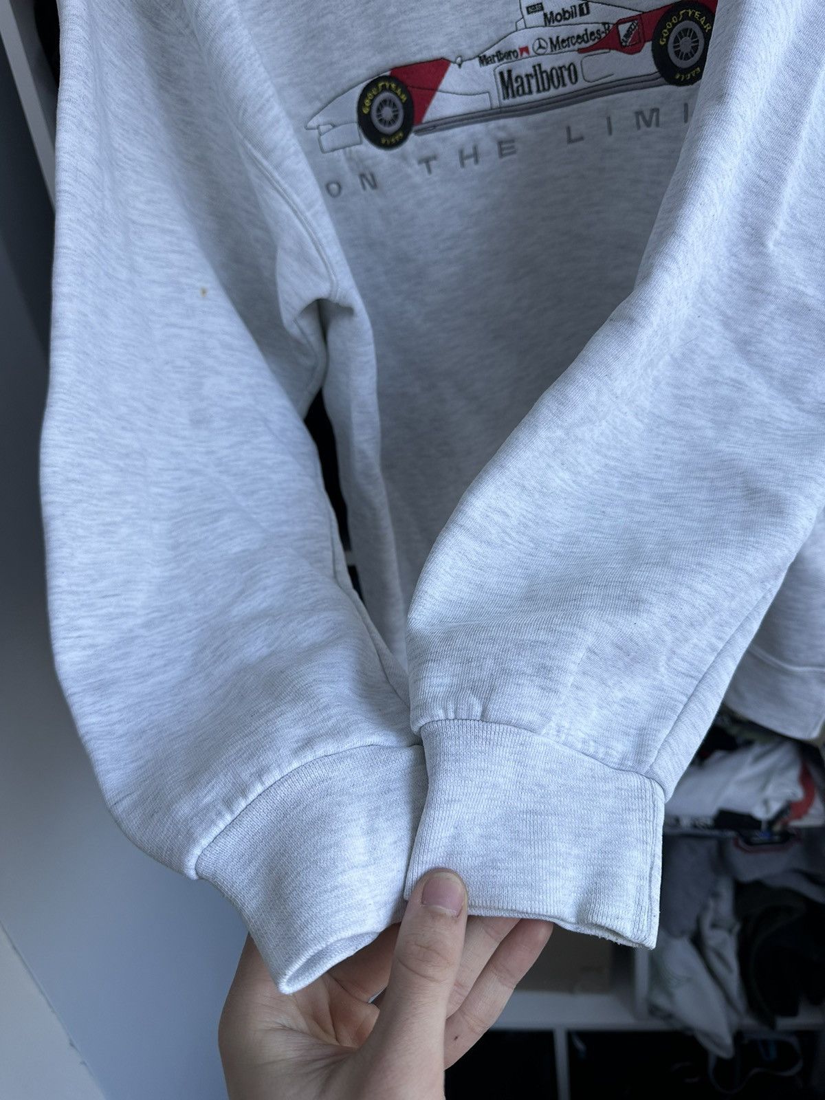 Marlboro 🔥VINTAGE MARLBORO F1 FORMULA CREWNECK🔥 Size US XL / EU 56 / 4 - 5 Thumbnail