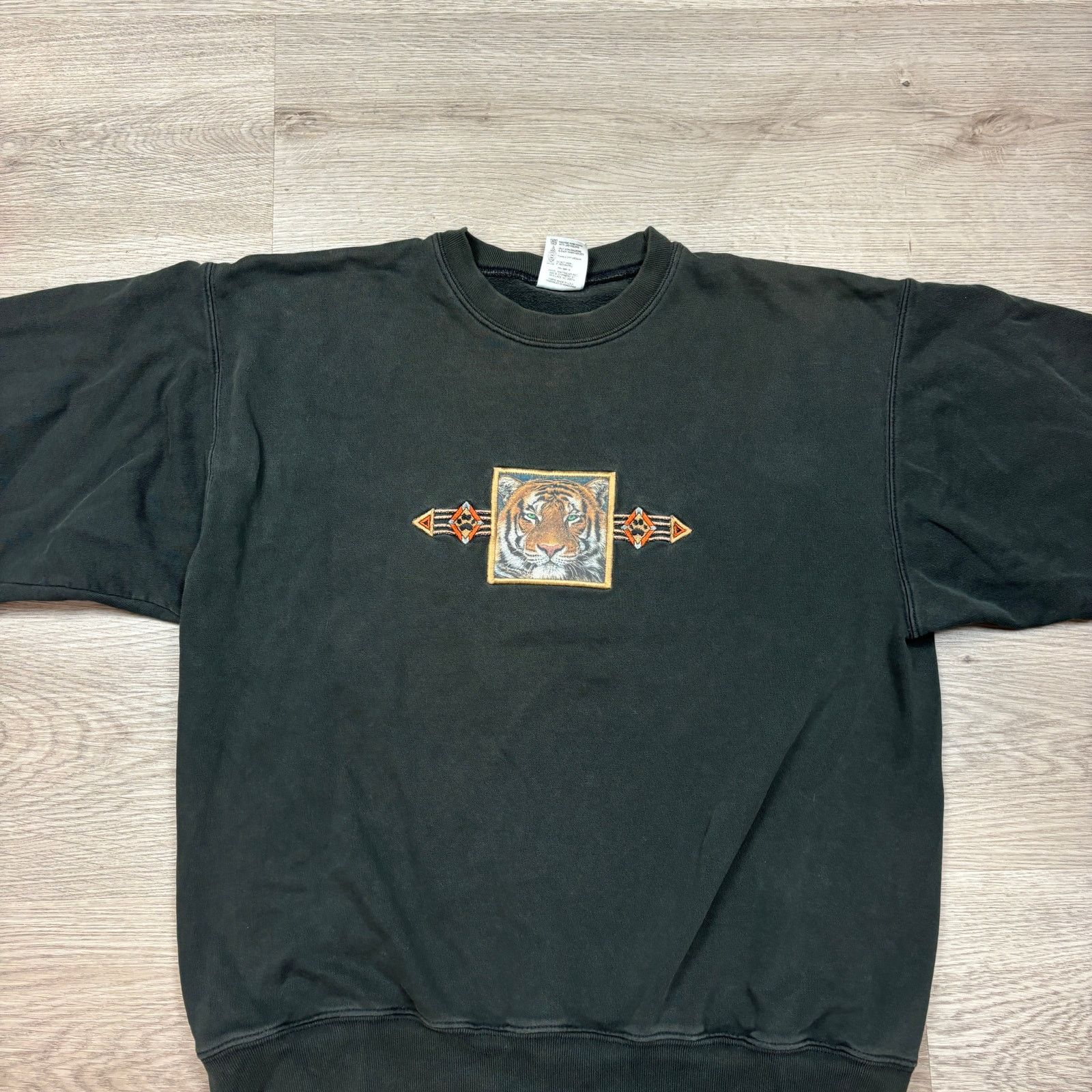Vintage Vintage 90s Tiger Paw Embroidered Crew Sweatshirt Mens Large Size US L / EU 52-54 / 3 - 2 Thumbnail
