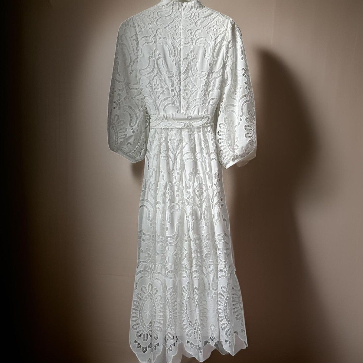 Badgley Mischka Broderie Anglaise Midi Dress Size XS / US 0-2 / IT 36-38 - 4 Thumbnail