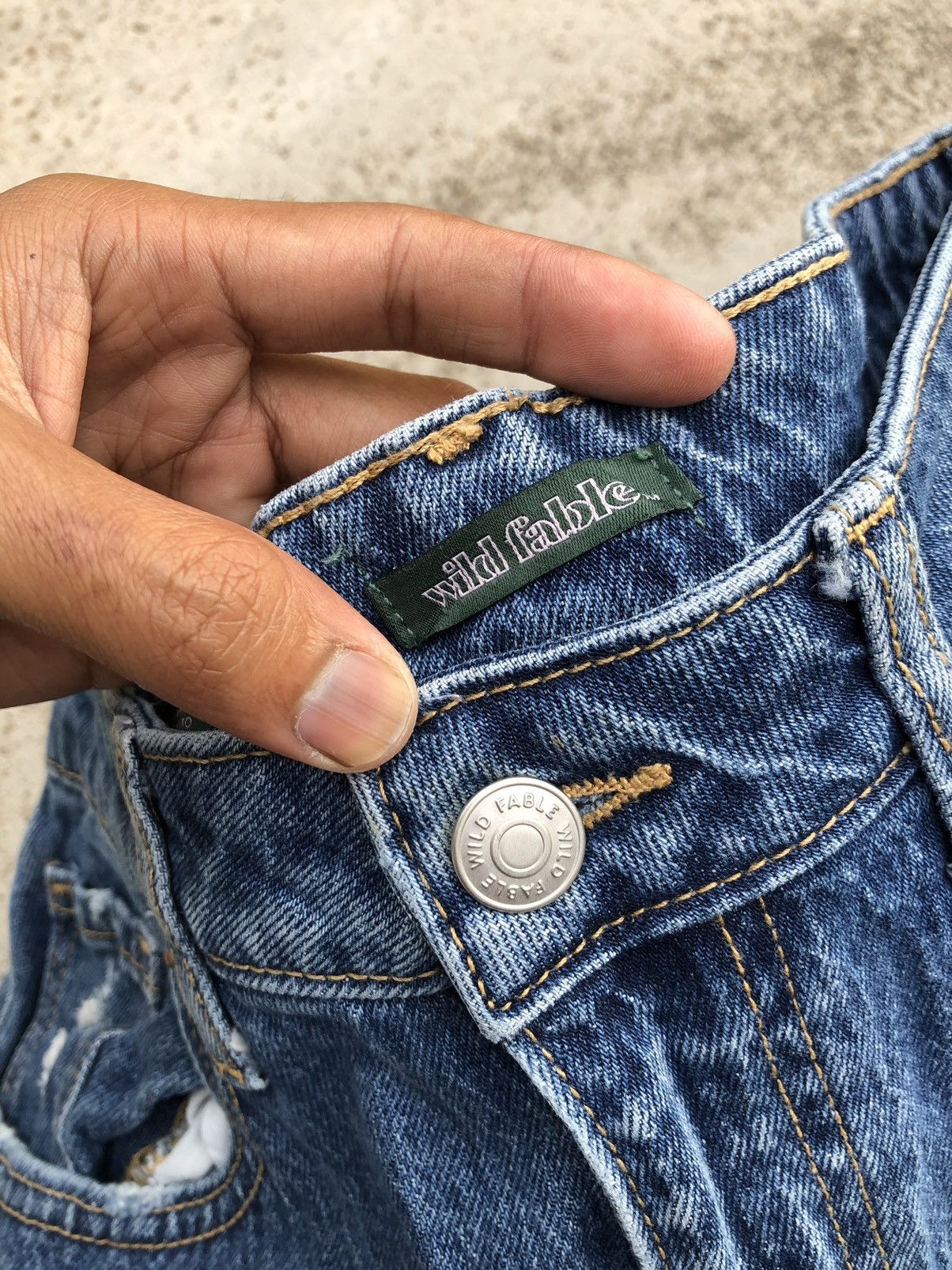 Other BAGGY⚡️⚡️WILD FABLE DISTRESSED DENIM Size US 30 / EU 46 - 4 Thumbnail