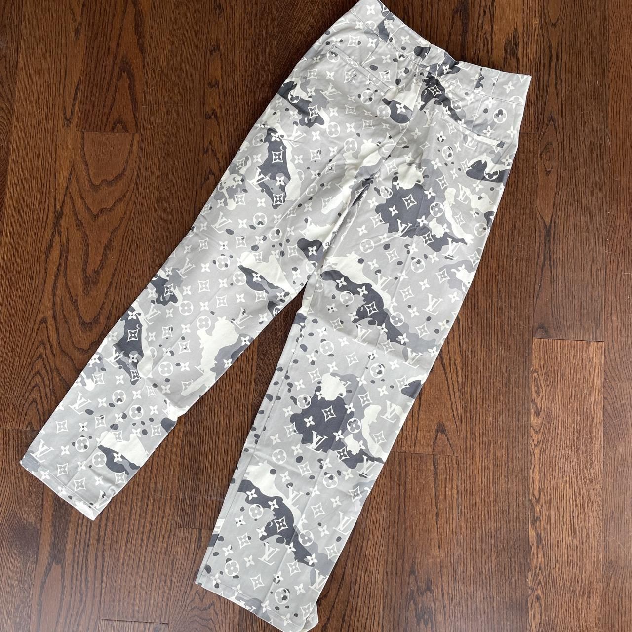 image of Bravest Studios Bravest Studio Camo Work Pants (With Tags), Men's (Size 30)