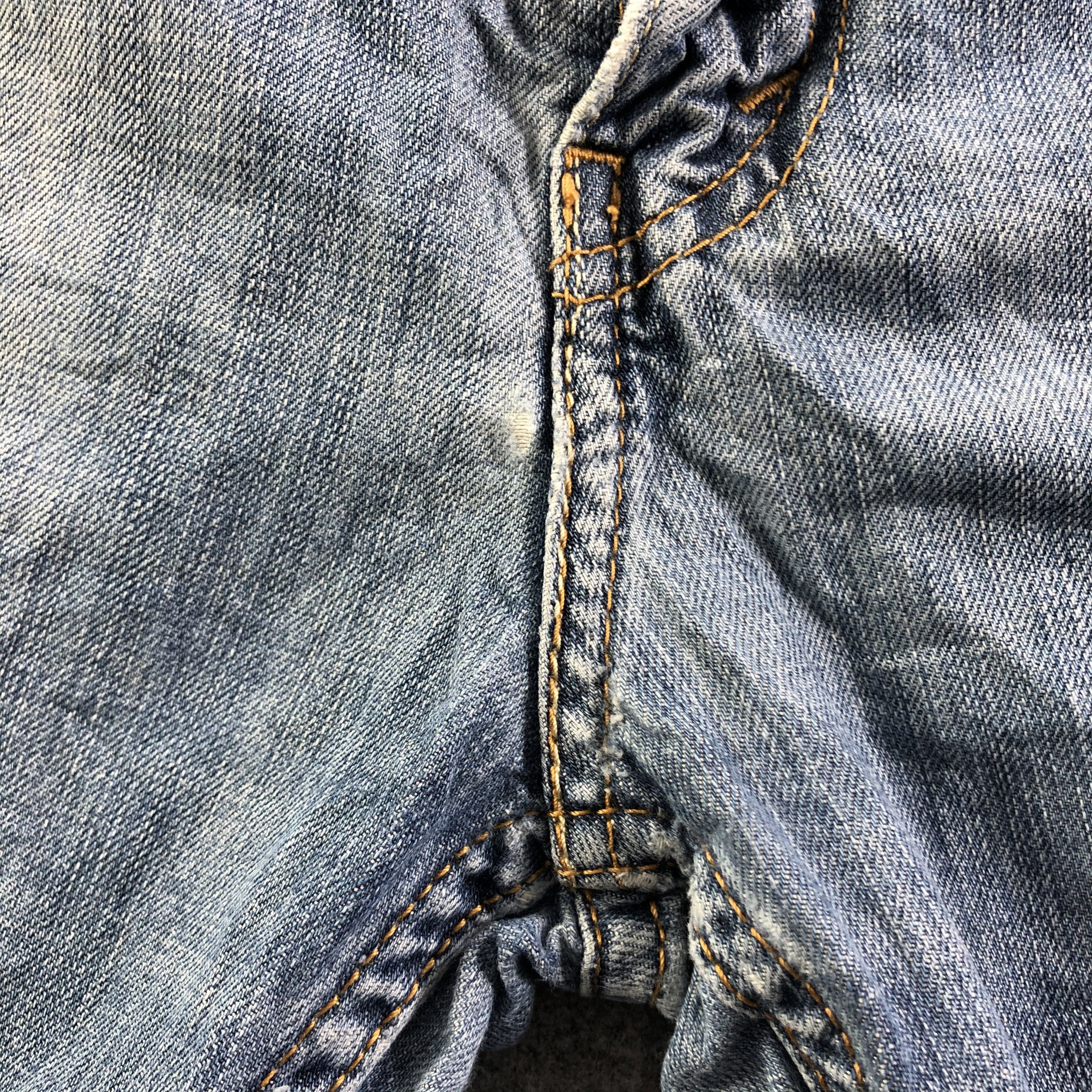 Levi's Vintage Faded Blue Levis 514 Jeans-J3277 Size US 37 - 7 Thumbnail