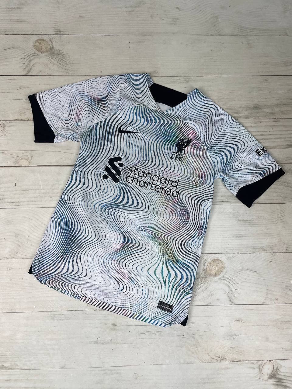 Nike Nike Liverpool 2022 2023 Away Football Shirt Soccer Jersey Size US S / EU 44-46 / 1 - 1 Thumbnail
