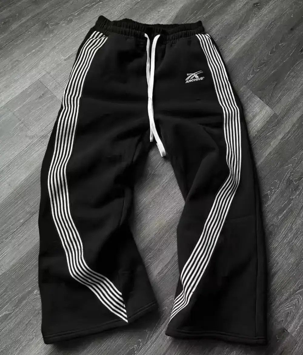 Japanese Brand Y2K style sweatpants Size US 36 / EU 52 - 2 Thumbnail