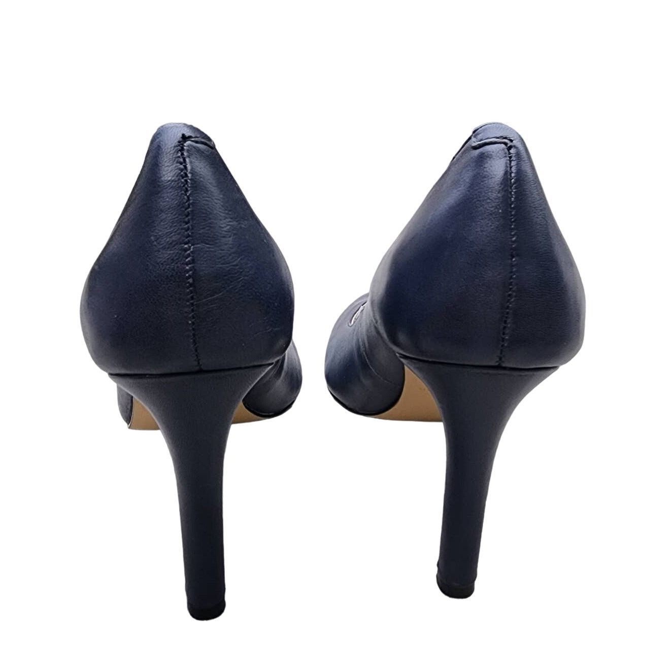 Ann Taylor Ann Taylor Classic Round Toe Leather Pumps Heels 9.5 Size US 9.5 / IT 39.5 - 8 Thumbnail