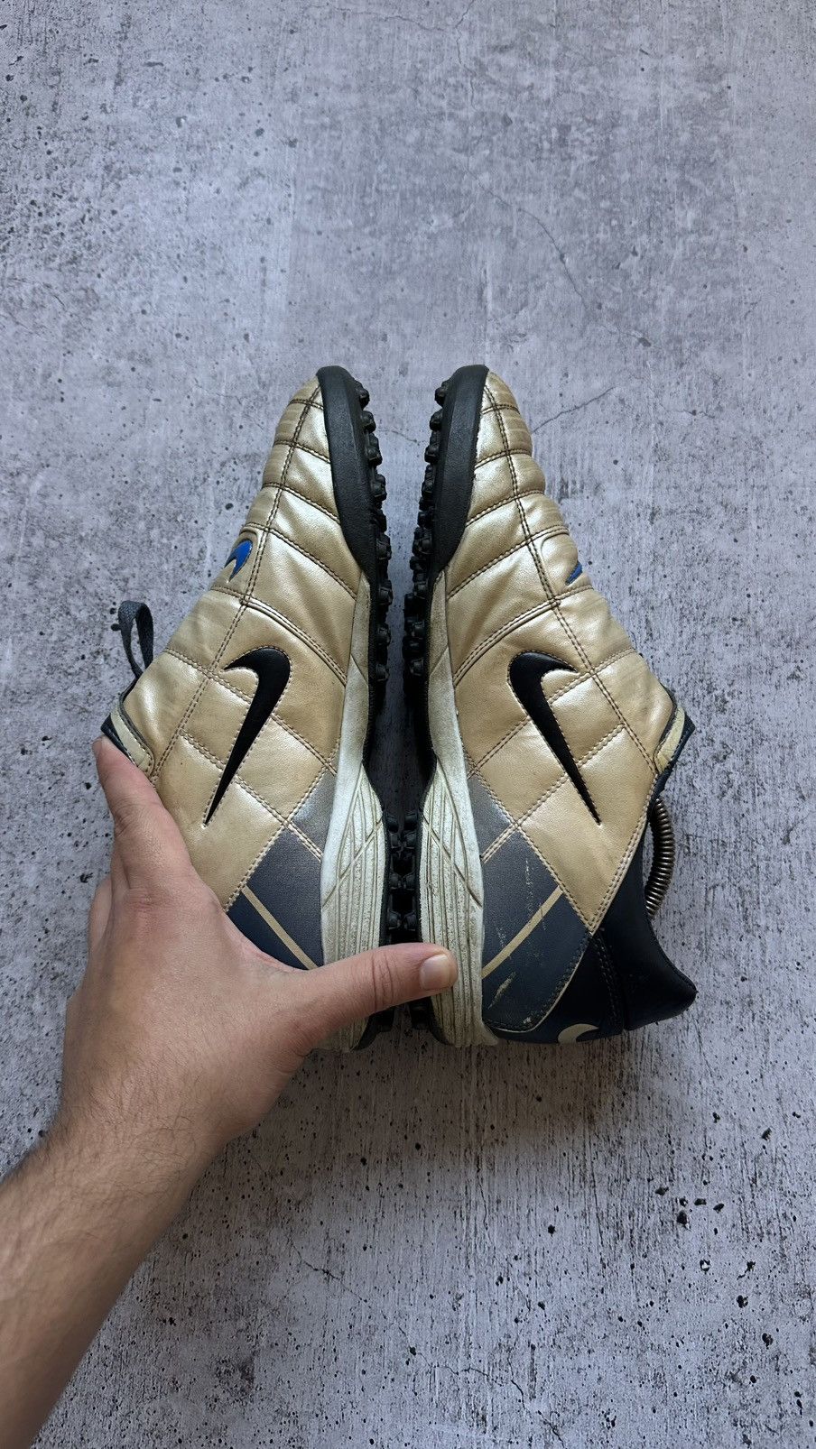 Nike 2004 Nike Air Zoom Ninety II Total 90 Vintage Soccer Boots Size US 10 / EU 43 - 7 Thumbnail