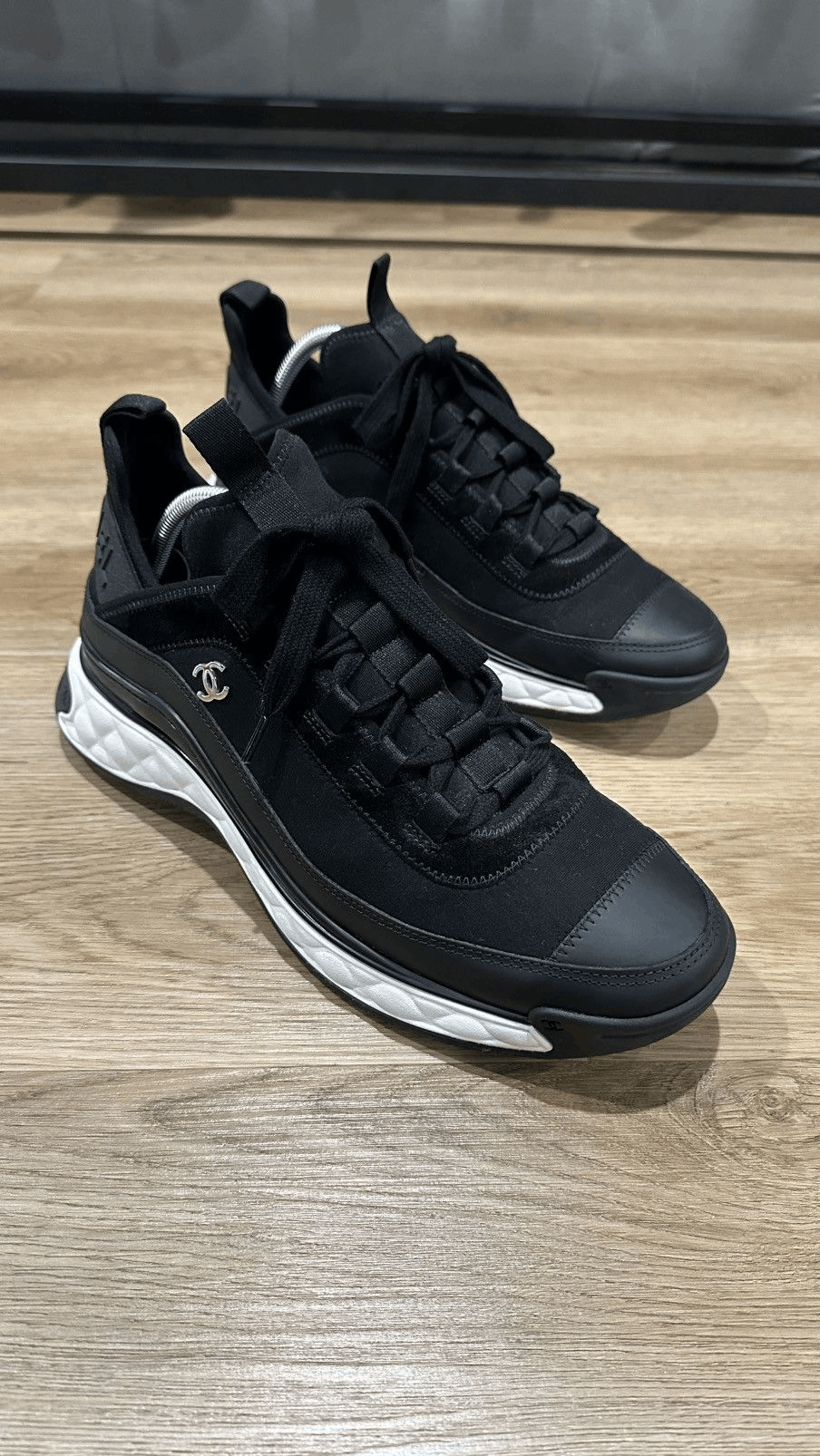 Chanel Chanel Low Trainers Size US 10 / EU 43 - 6 Thumbnail