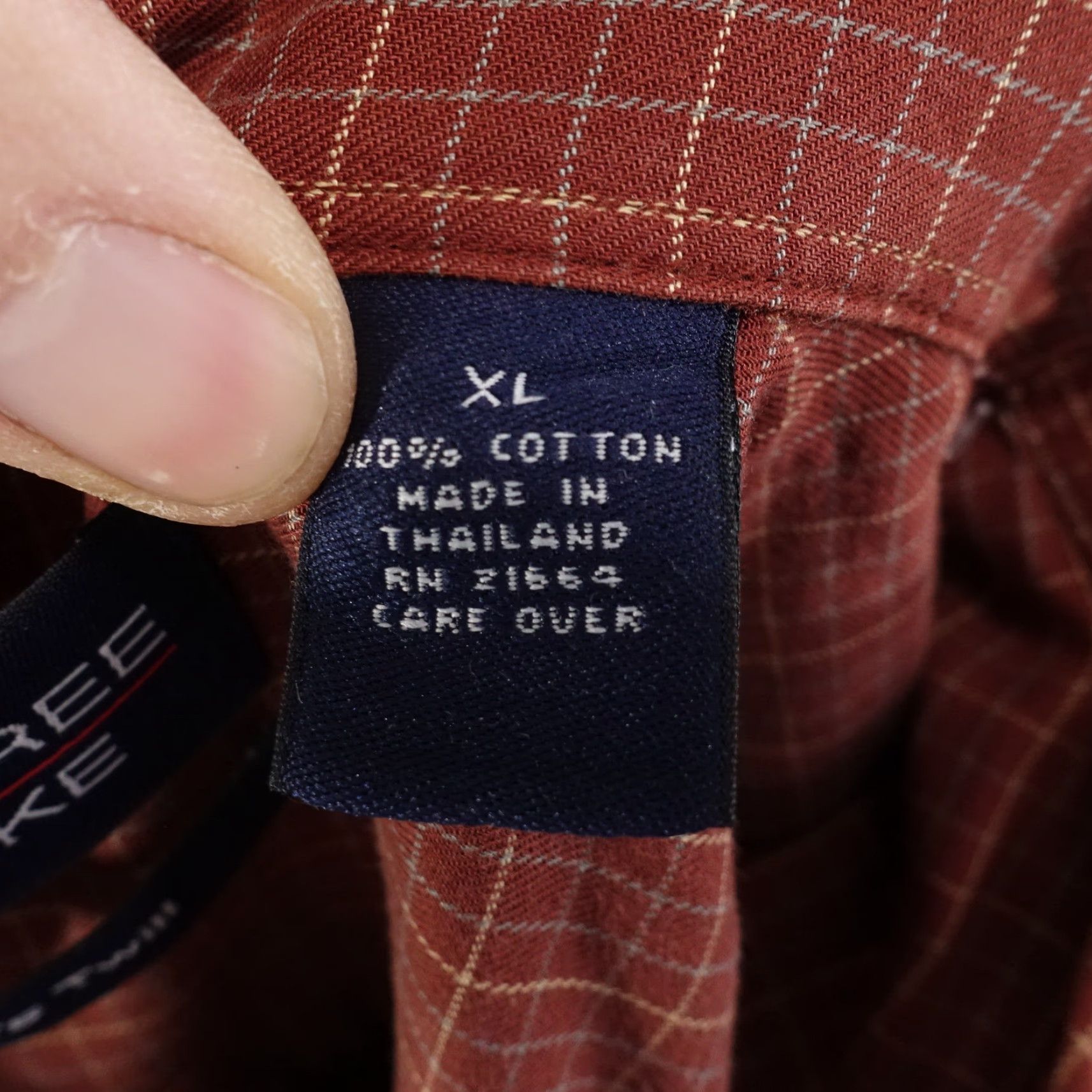 Roundtree & Yorke Roundtree & Yorke Men's XL Button-Up Check Shirt Casual Business Formal Spring Summer Fall Winter Size US XL / EU 56 / 4 - 7 Thumbnail