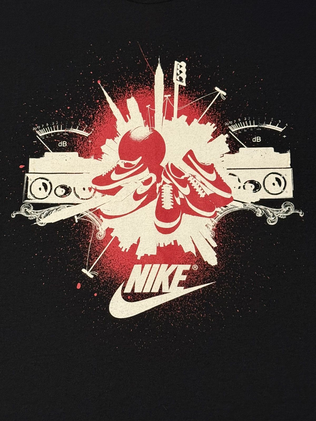 Nike Vintage Nike Money Flip Tee T-Shirt 2006 Dunk New OG DS Size US XL / EU 56 / 4 - 5 Thumbnail