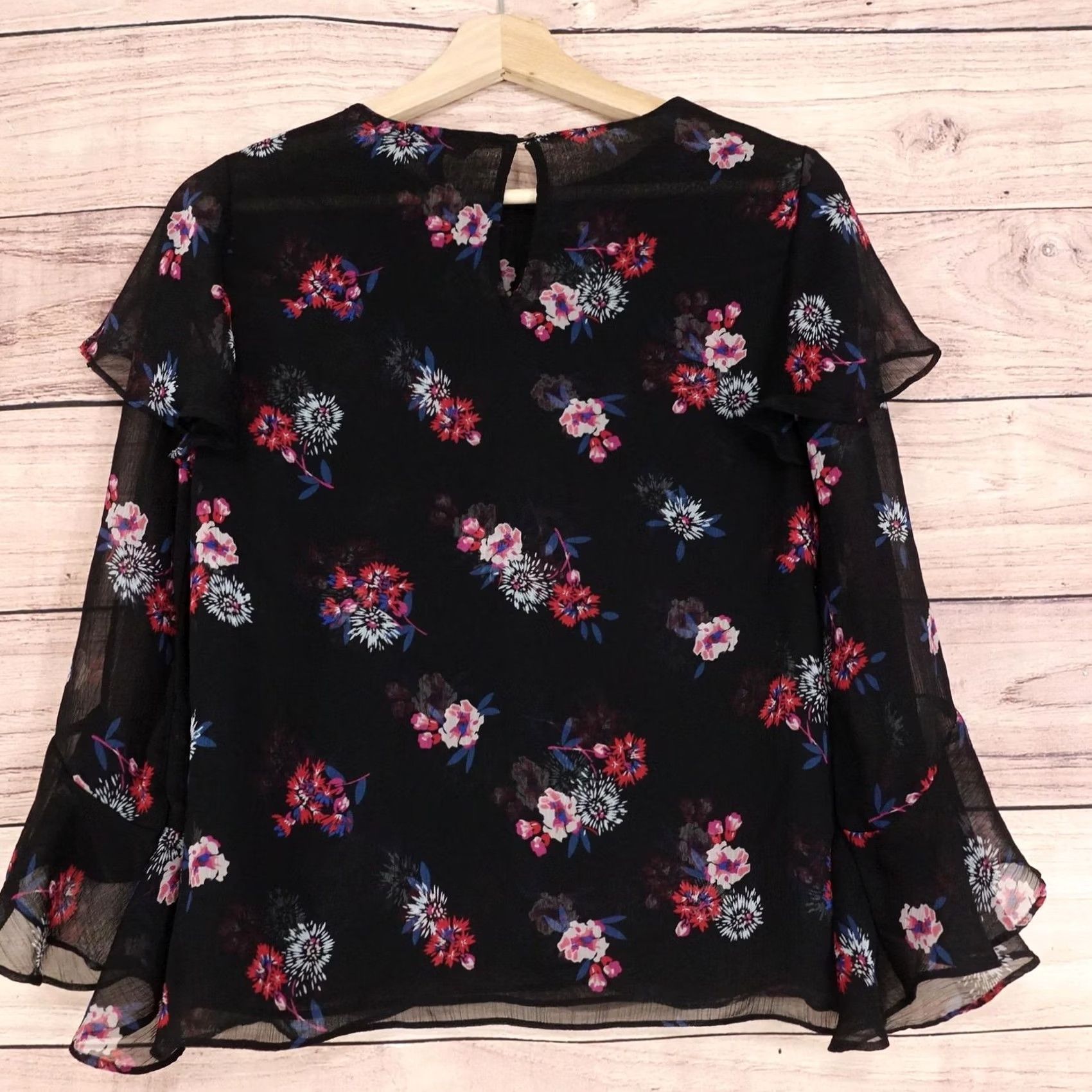 Express Express Basic Black Floral Chiffon Sheer Blouse S Womens Regular Size S / US 4 / IT 40 - 4 Thumbnail