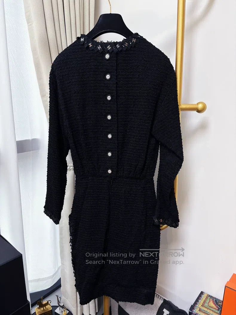 Chanel Chanel Tweed dress Size XS / US 0-2 / IT 36-38 - 2 Thumbnail