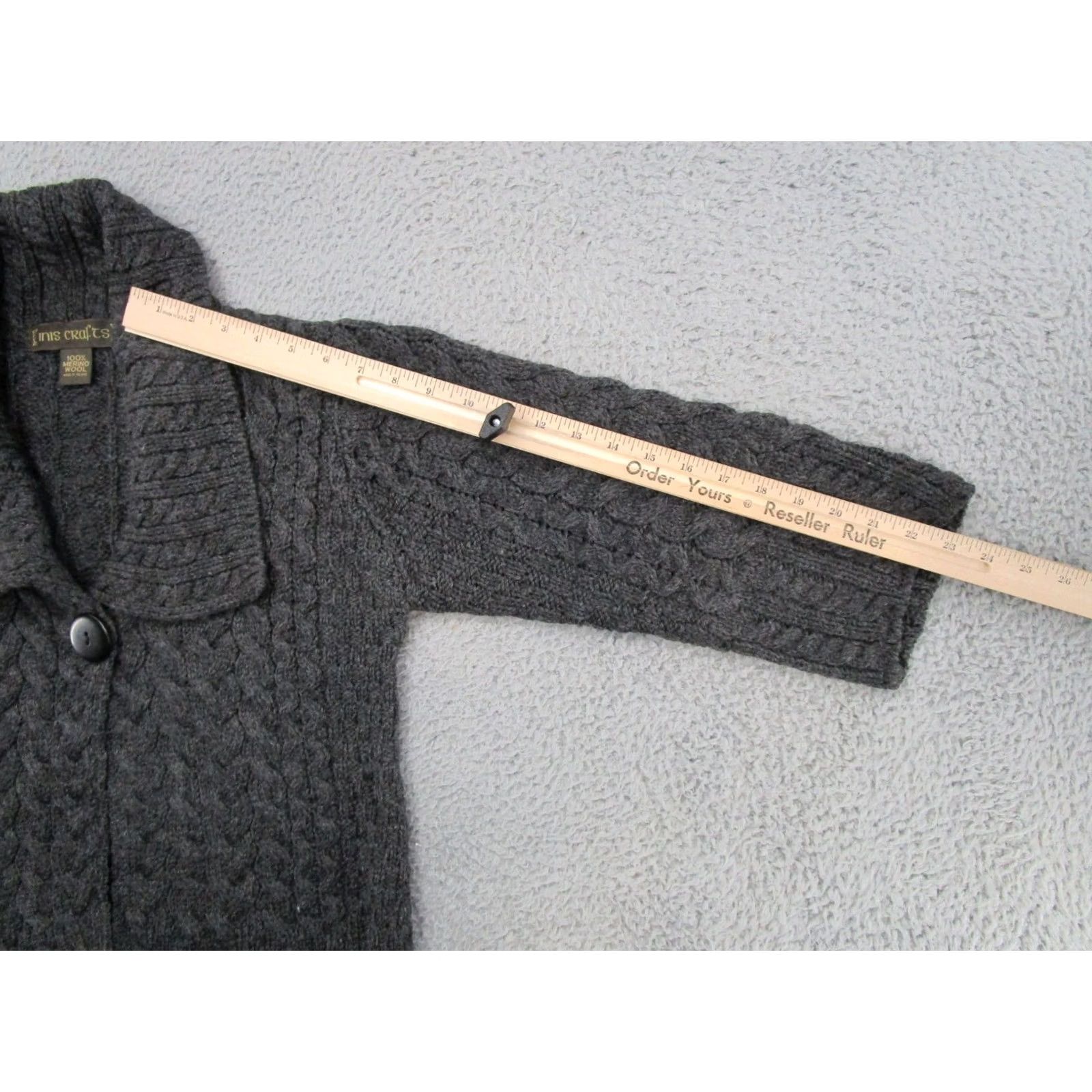 Vintage VINTAGE Inis Crafts Cardigan Women Wool Gray Cable-Knit 1 Button Size S Cardigan Womens Size S / US 4 / IT 40 - 7 Thumbnail