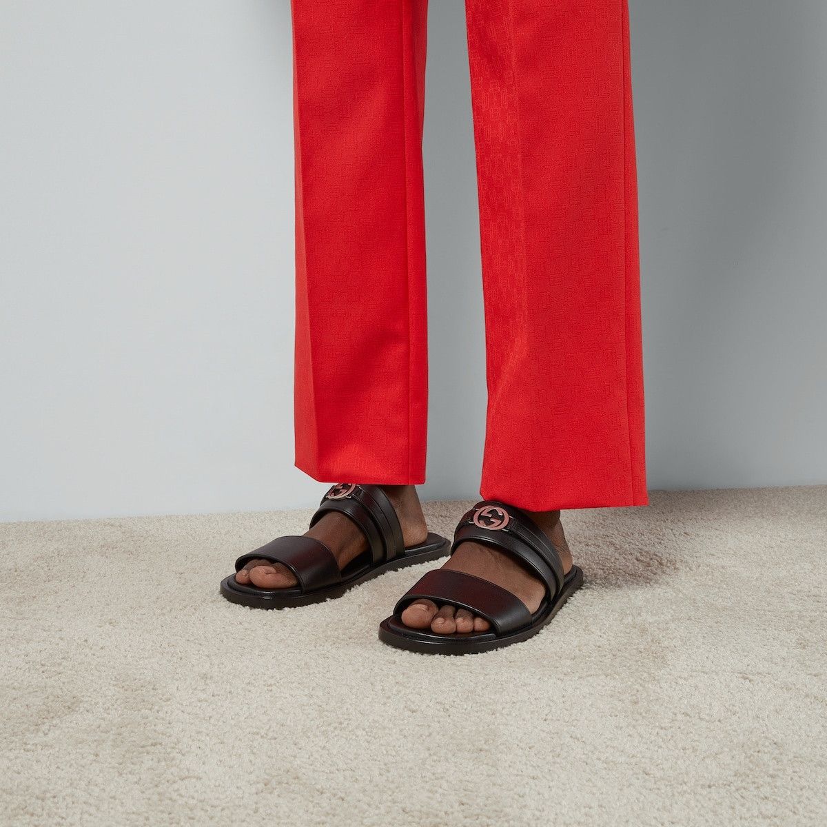 Gucci oc11z1025 Sandals with Round Interlocking G in Black Size US 8.5 / EU 41-42 - 3 Thumbnail