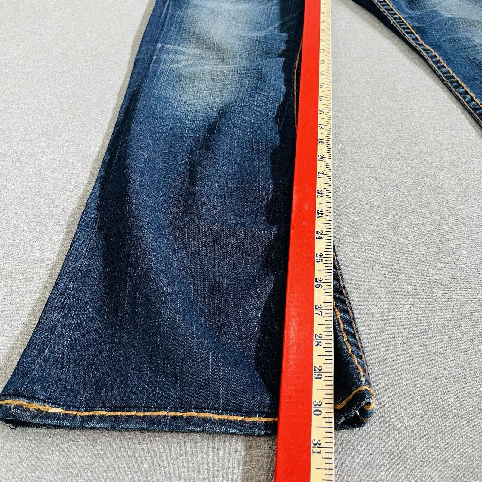 True Religion True Religion Jeans Womens 32x30 Boot Cut Low Rise Dark Size 32" / US 10 / IT 46 - 4 Thumbnail