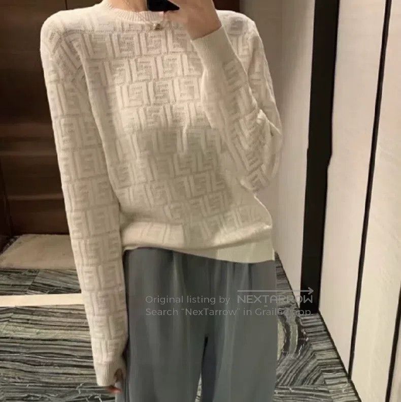 Fendi Fendi Embroidered Logo Letter Printed Round Neck Long Slee Size US S / EU 44-46 / 1 - 8 Thumbnail