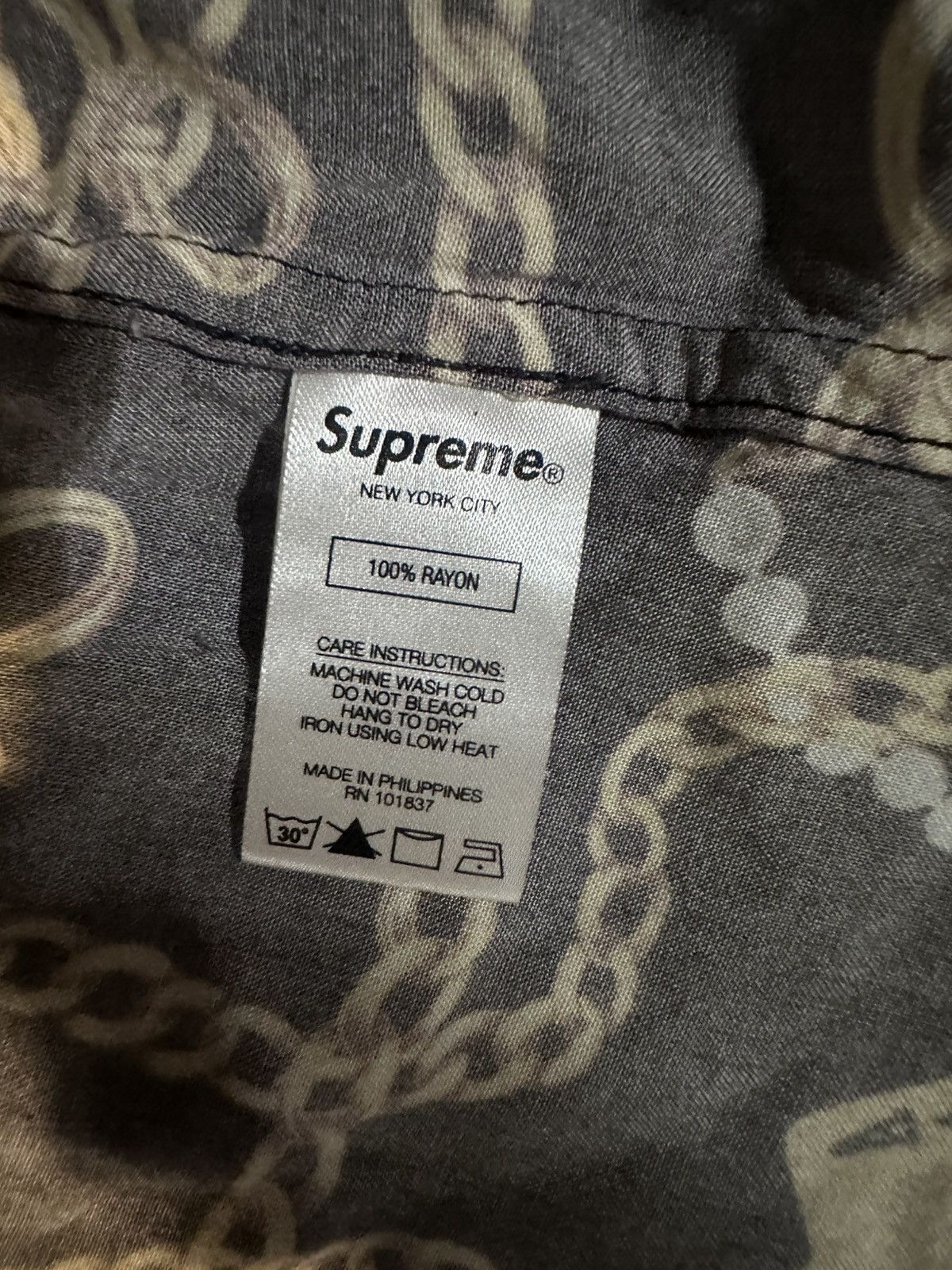 Supreme Supreme Chains Rayon Shirt ss20 Size US M / EU 48-50 / 2 - 5 Thumbnail
