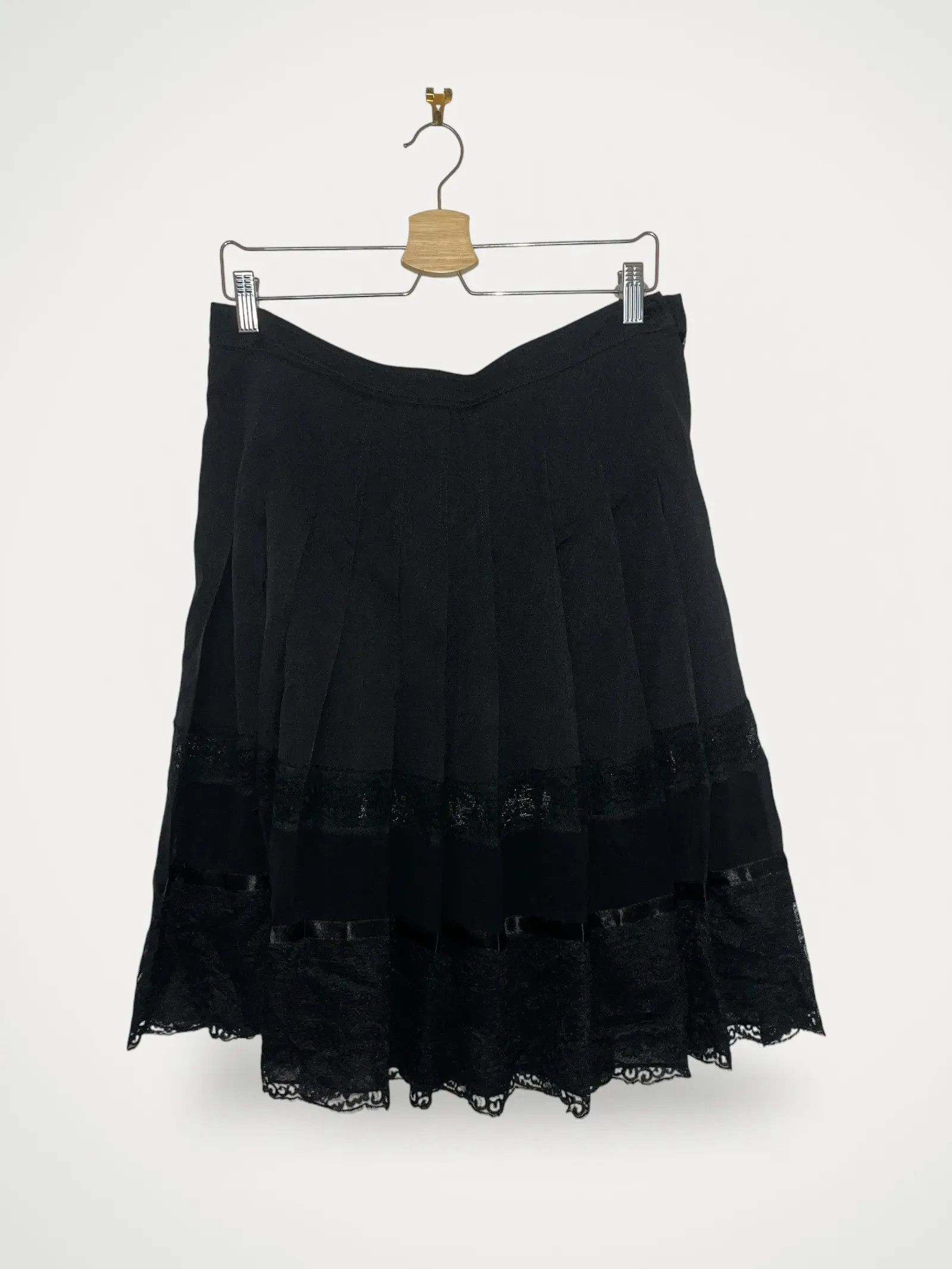 Dolce & Gabbana Dolce & Gabbana Vintage Skirt Size 32" / US 10 / IT 46 - 1 Thumbnail