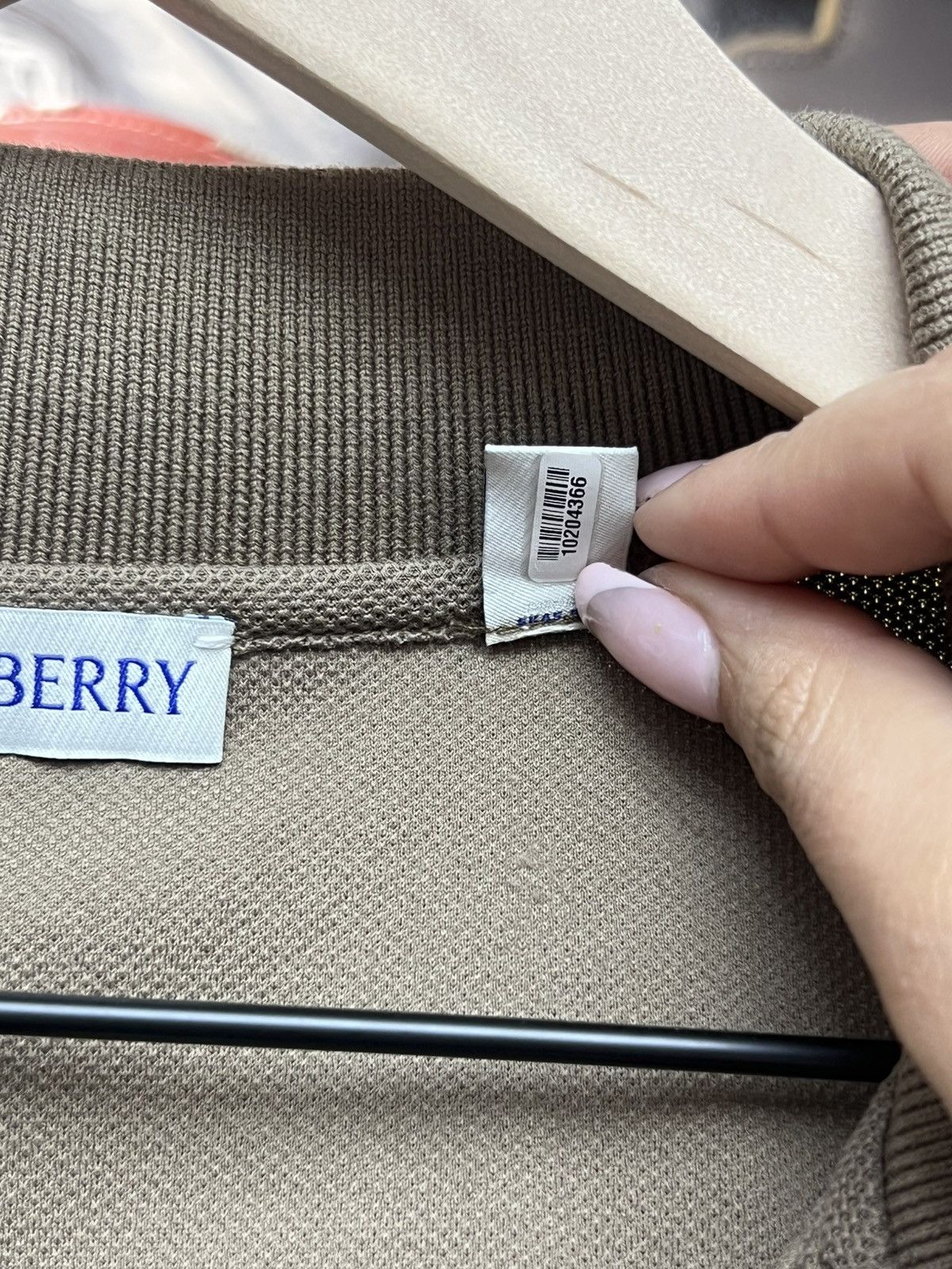 Burberry Burberry Brown Tee Shirt Size US M / EU 48-50 / 2 - 6 Thumbnail