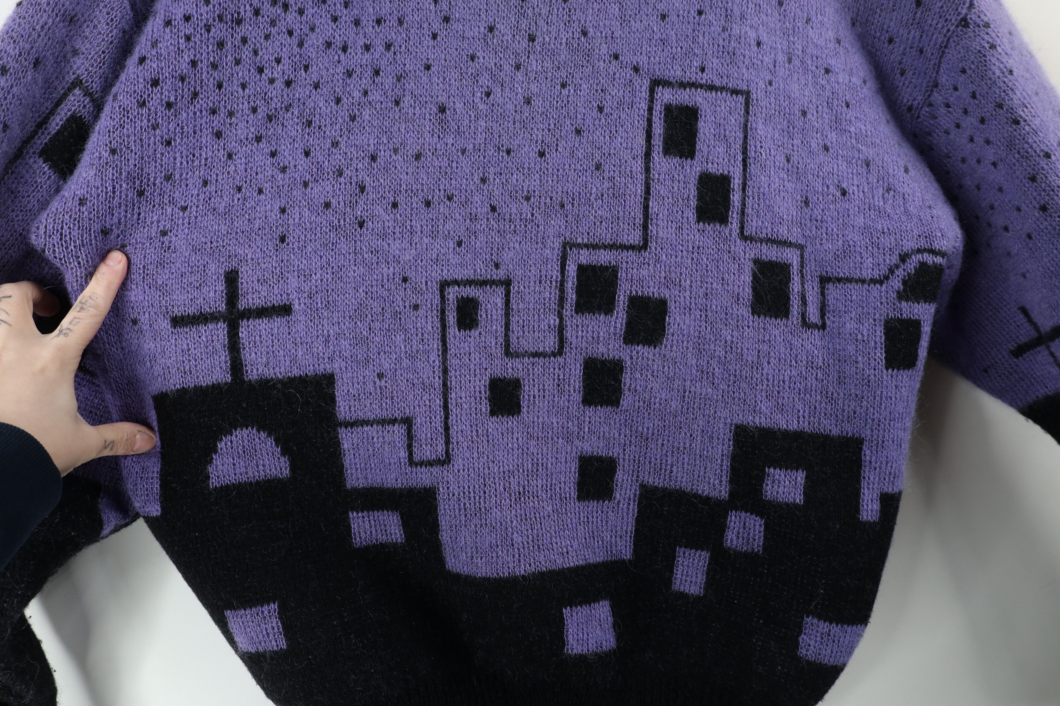 Vintage Vintage 90s Streetwear Abstract City Cross Collared Sweater Size XL / US 12-14 / IT 48-50 - 5 Thumbnail