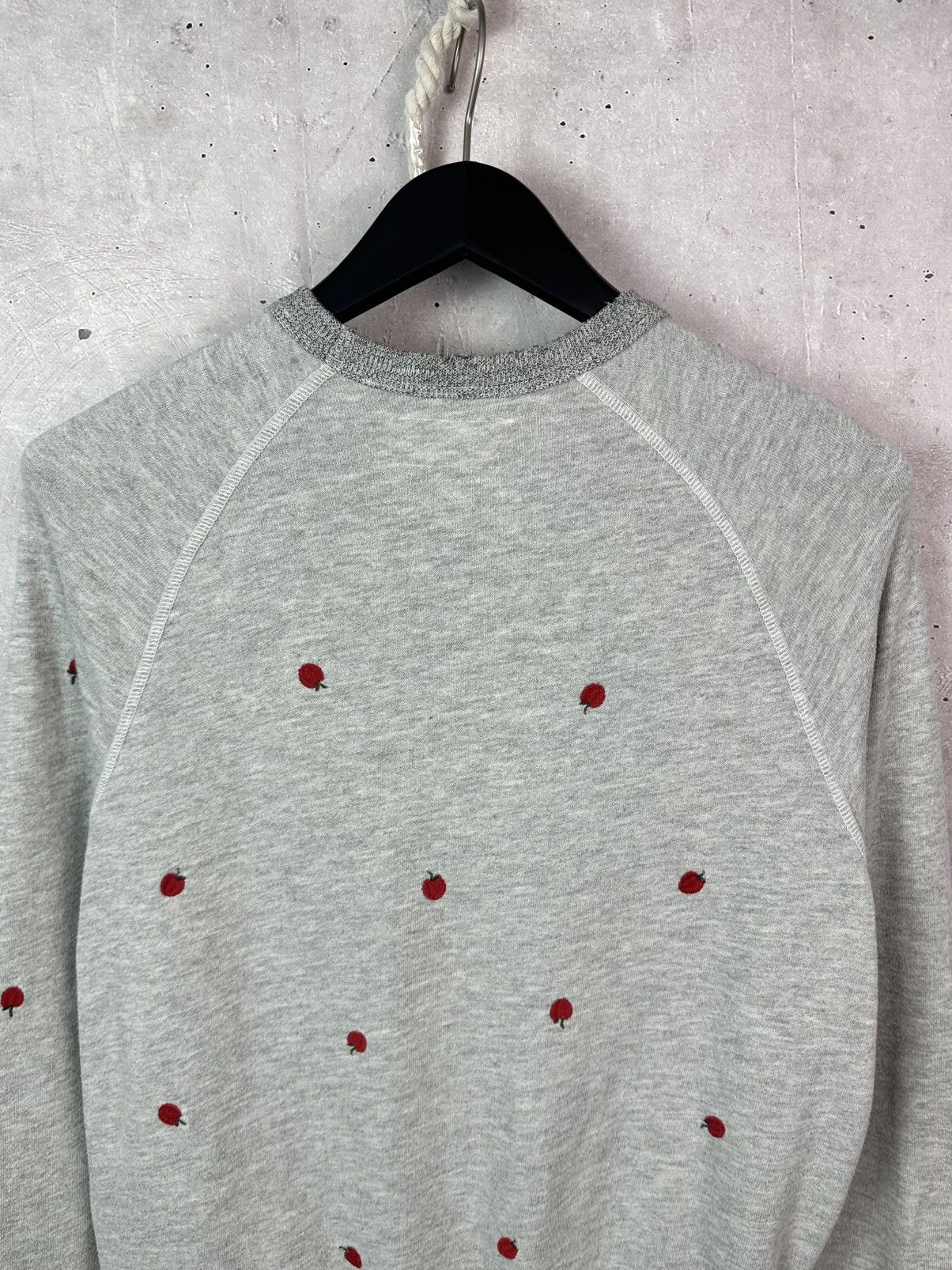 THE GREAT The Great Made in USA Apple Collage Crew Neck Grey Sweater Size M / US 6-8 / IT 42-44 - 10 Thumbnail
