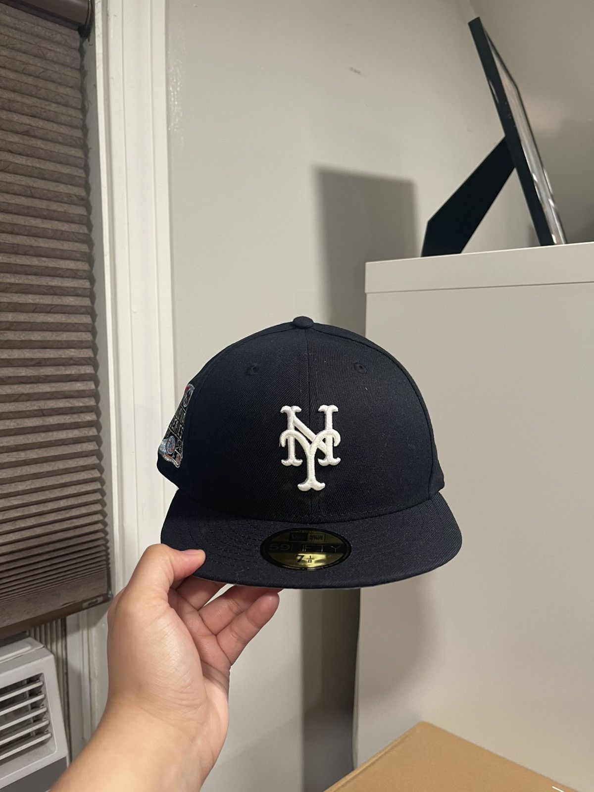 Hat Club Hat Club ‘Black Ice’ New York Mets Fitted Size 7 1/8 Size ONE SIZE - 1 Thumbnail