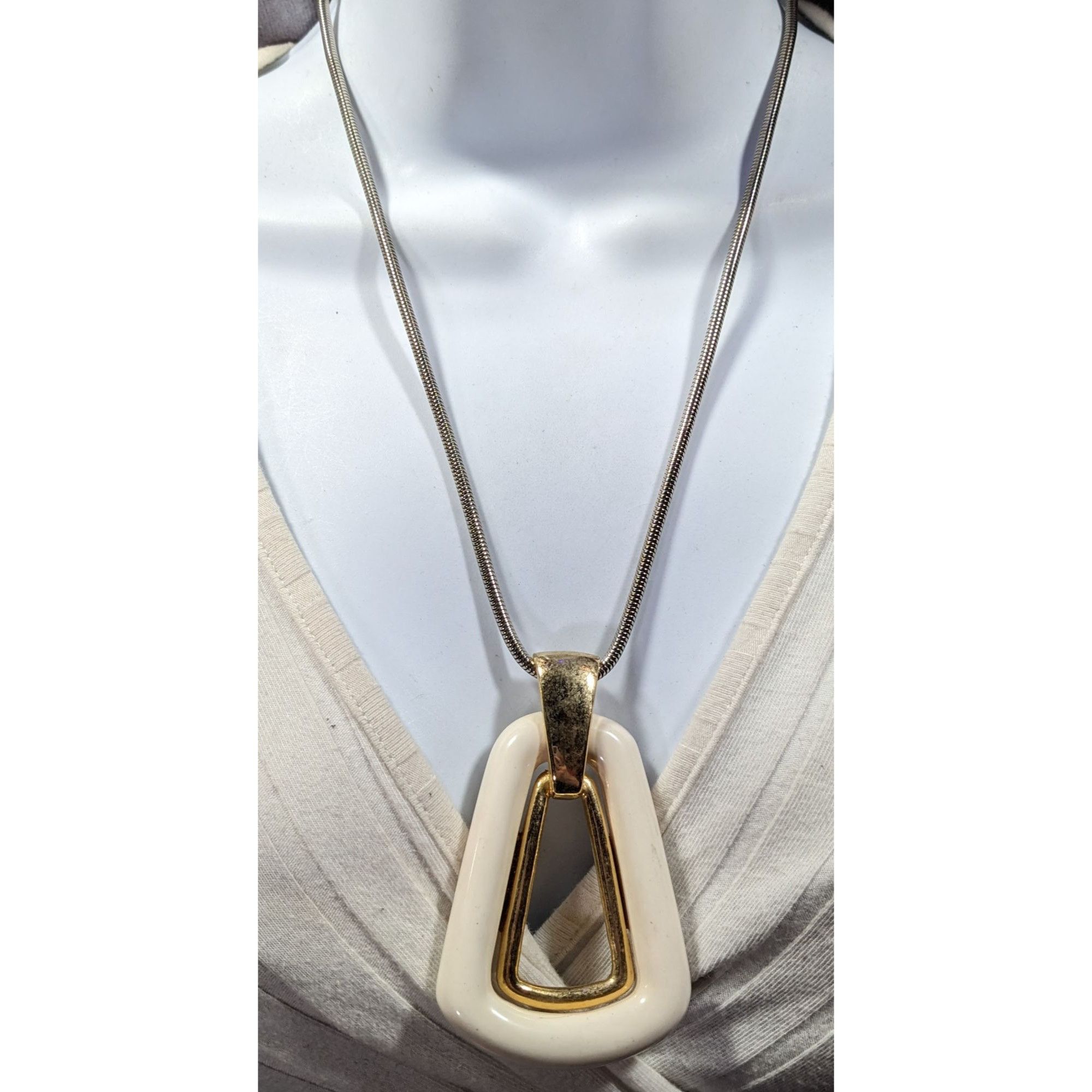 Other Vintage Lisner Art Deco Statement Pendant Necklace Size ONE SIZE - 5 Thumbnail
