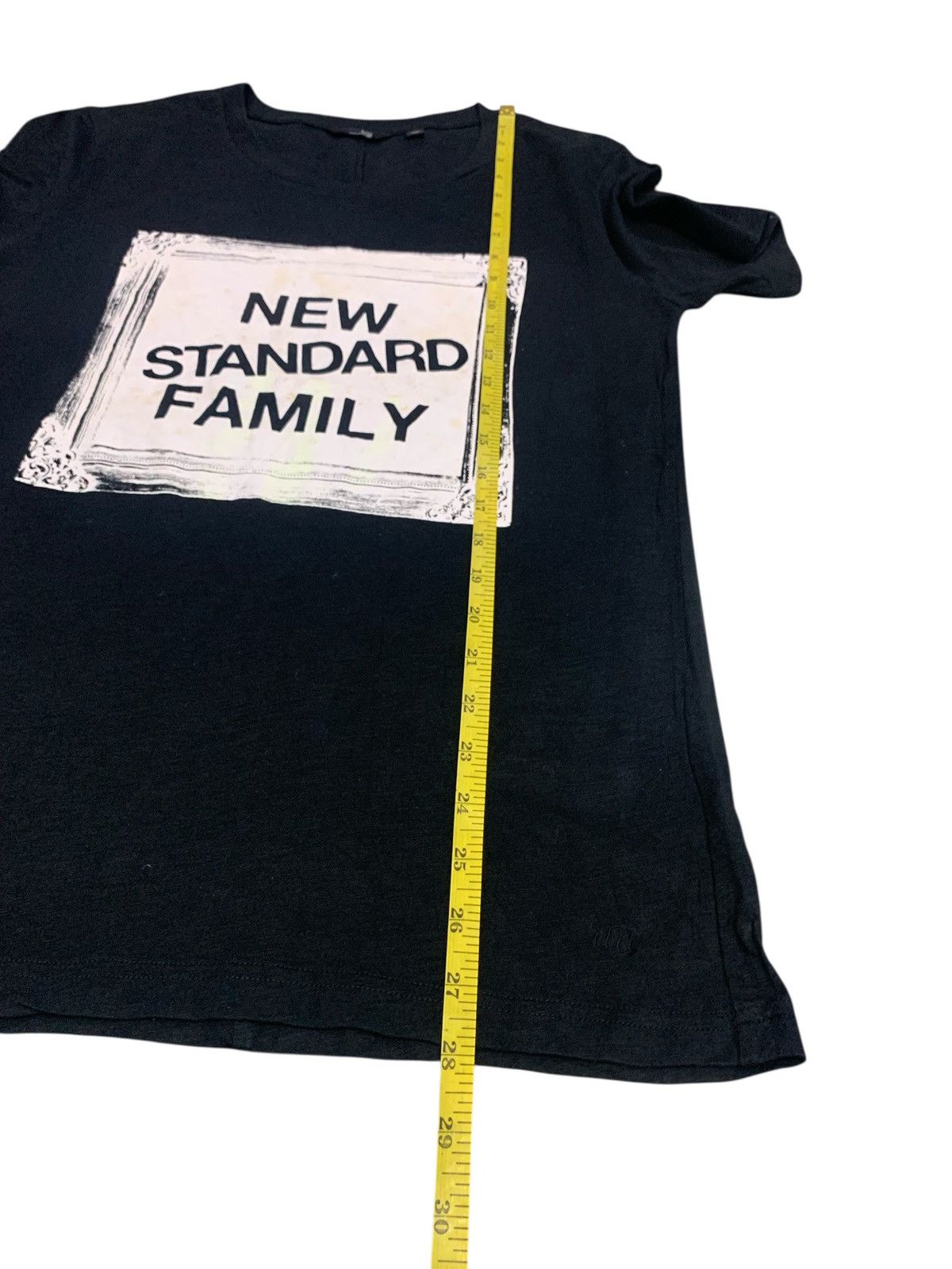 Undercover × Uniqlo Uniqlo X Undercover "New Standard Family" T Shirt Size US M / EU 48-50 / 2 - 7 Thumbnail