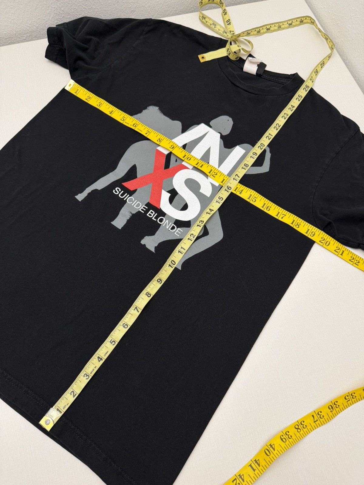 Band Tees Vintage 90s INXS Suicide Blonde Tour Concert T-shirt Medium Size US M / EU 48-50 / 2 - 5 Thumbnail