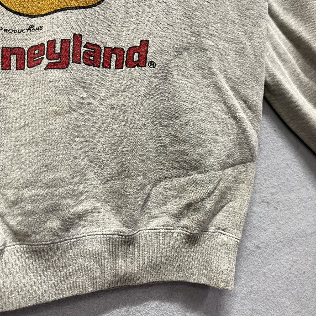 Disney Vintage Tokyo Disneyland Mickey Sweatshirt – Made in Japan Size US M / EU 48-50 / 2 - 6 Thumbnail