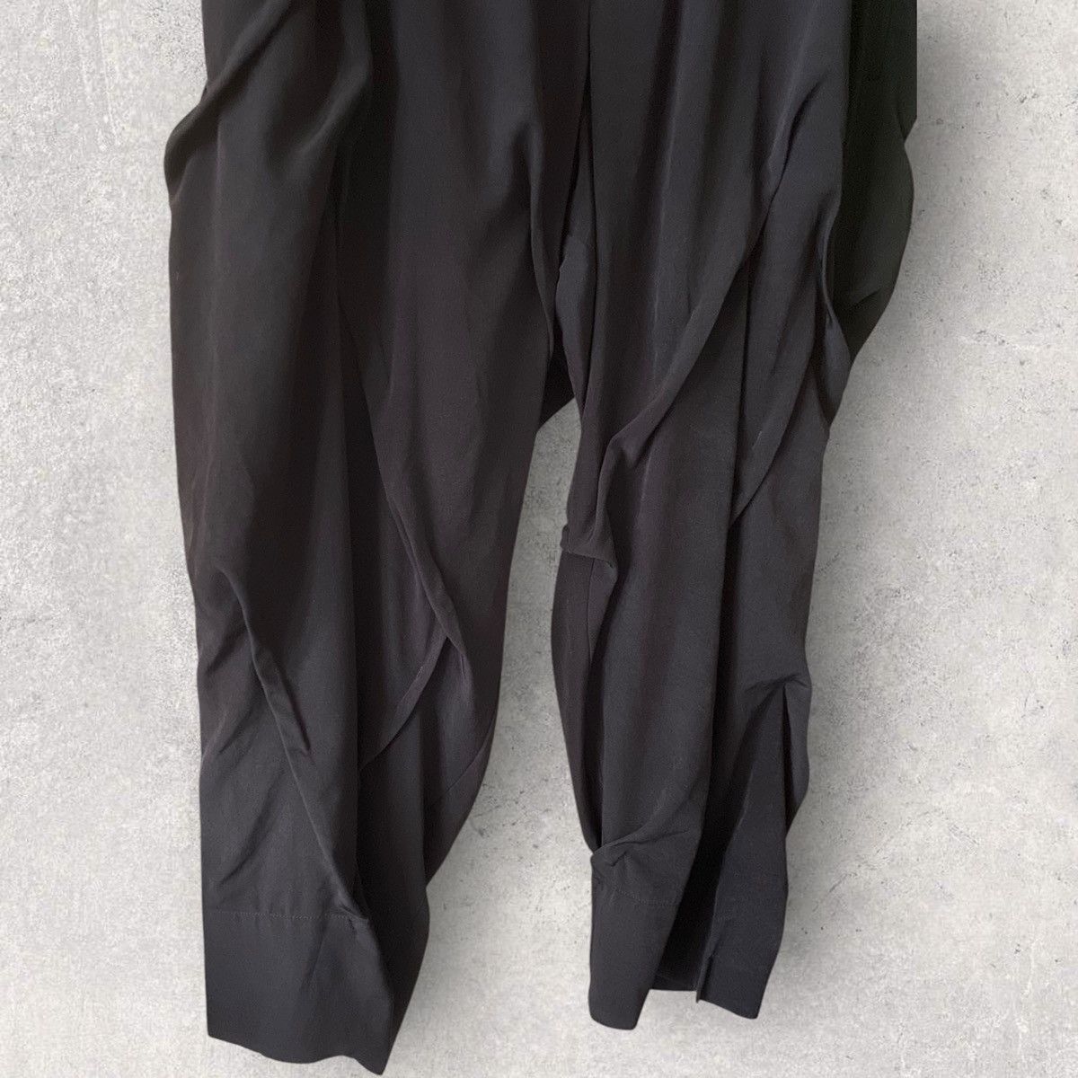 Yohji Yamamoto NWT S/S23 Rayon Blend Shrunk Pants Size US 34 / EU 50 - 4 Thumbnail