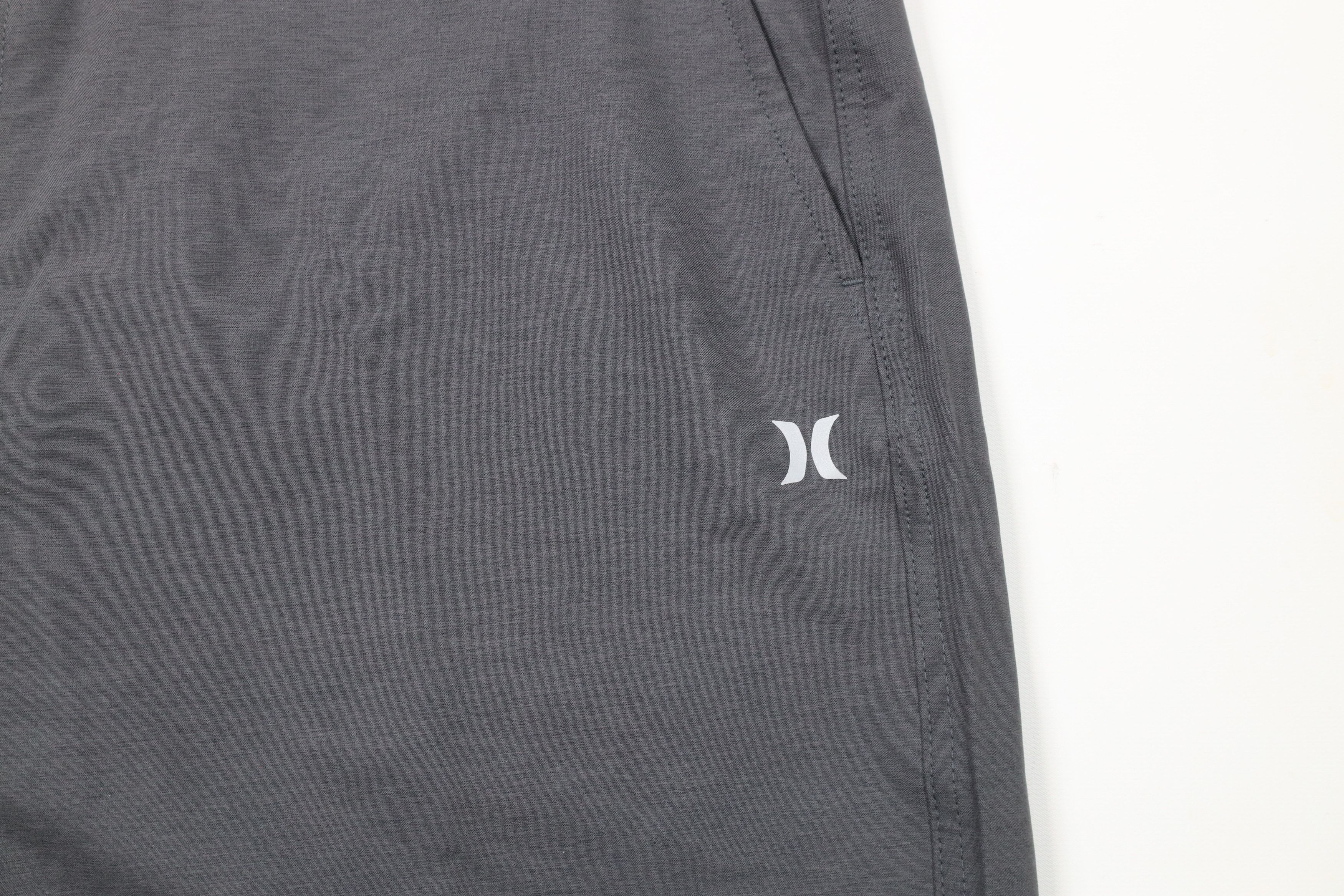 Hurley × Vintage Hurley Spell Out Reflective Logo Stretch Shorts Heather Gray Size US 38 / EU 54 - 5 Thumbnail