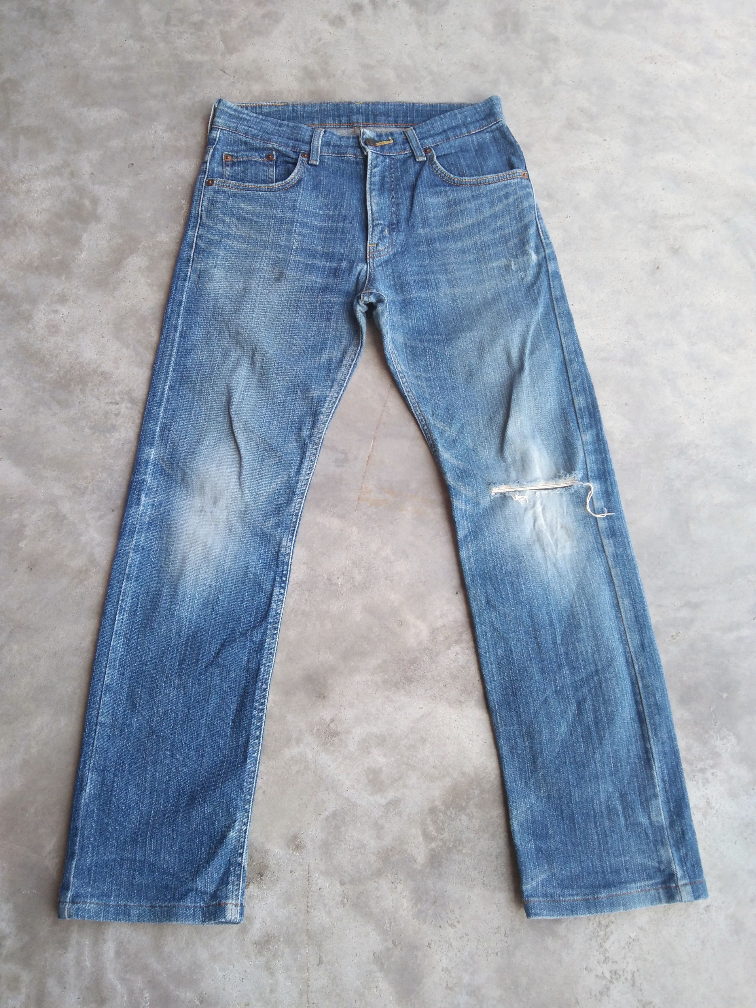 Edwin Vintage Japanese Brand Edwin Distressed Jeans 29x28 Size US 29 - 1 Thumbnail