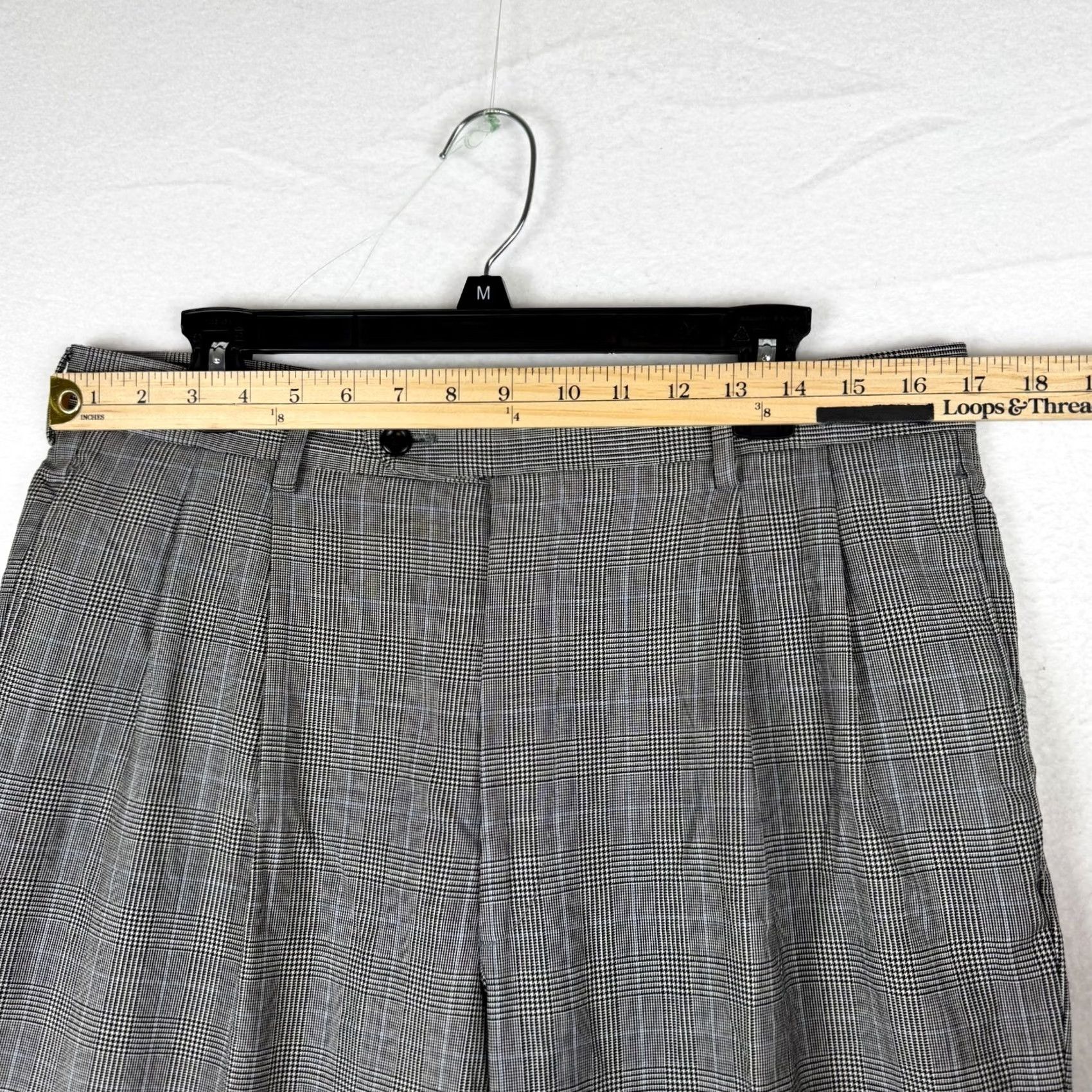 Jos. A. Bank VINTAGE? No. Size US 34 / EU 50 - 6 Thumbnail