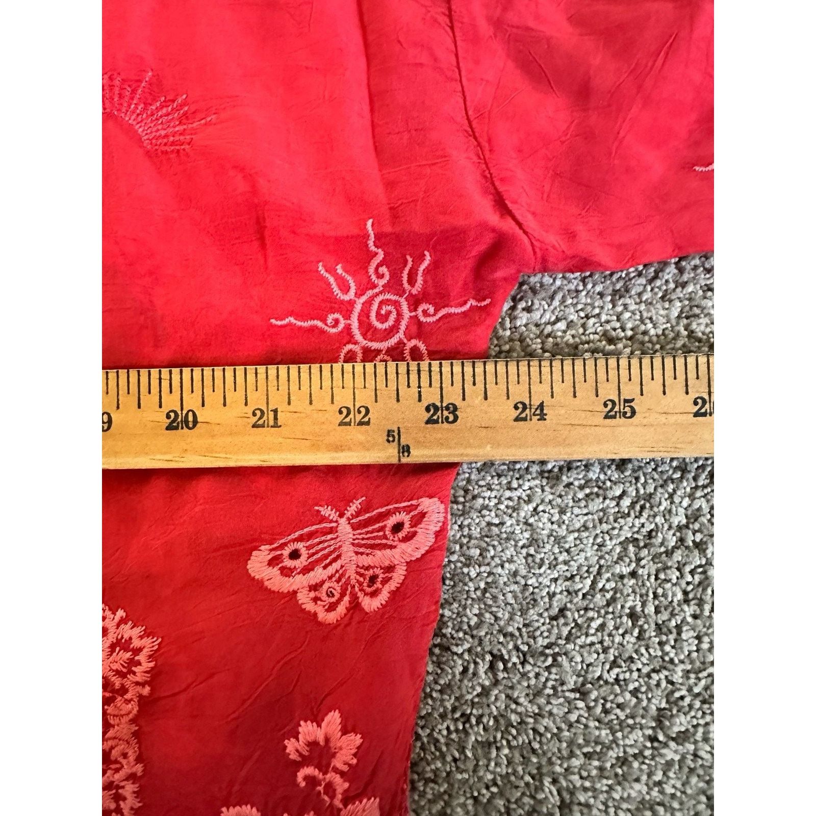 Johnny Was Johnny Was Red Slim Audrey Embroidered Shirt Size M Size M / US 6-8 / IT 42-44 - 4 Thumbnail