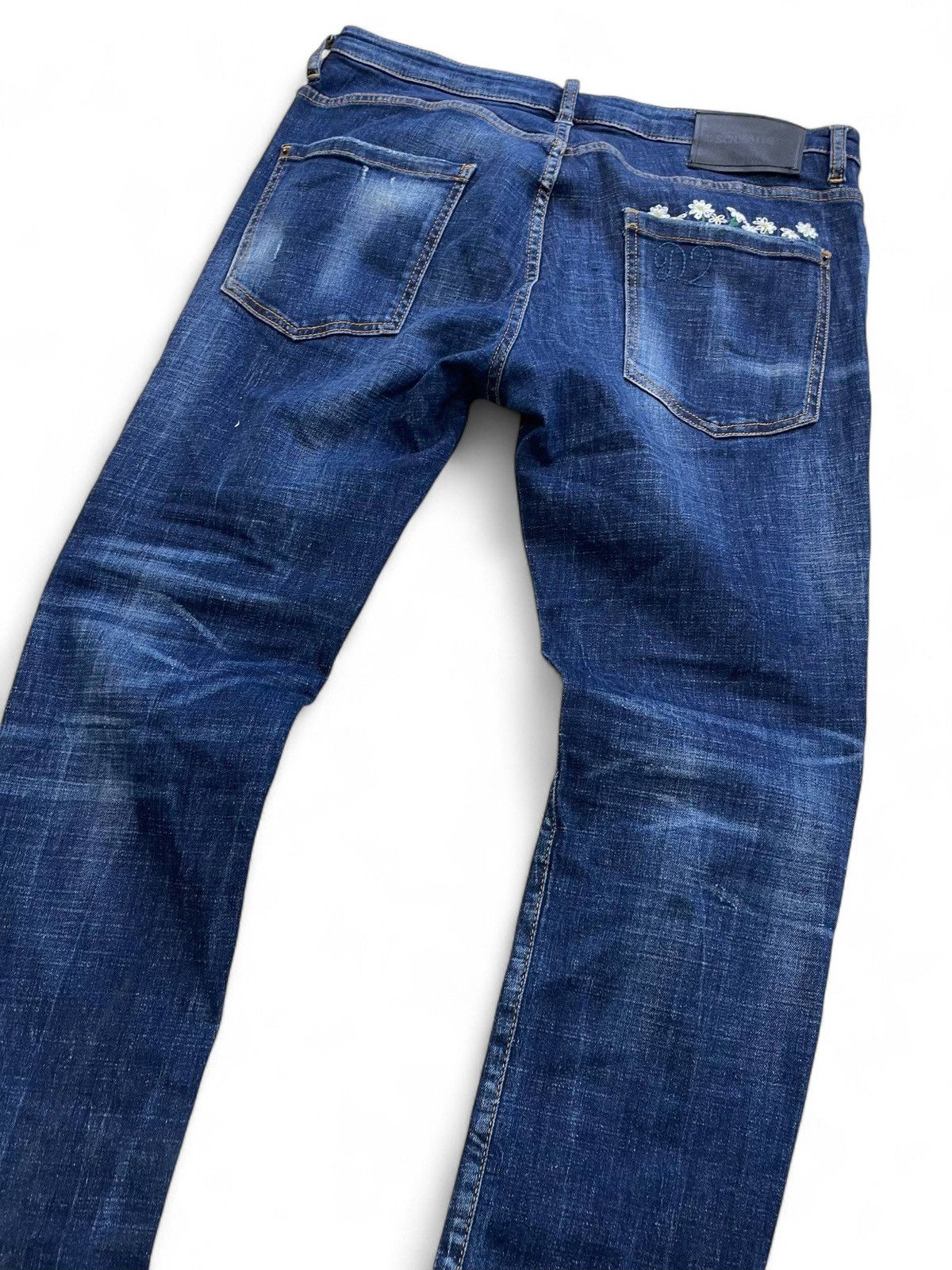 Dsquared2 Dsquared2 distressed blue denim jeans Y2K Italian fit Size US 36 / EU 52 - 8 Thumbnail