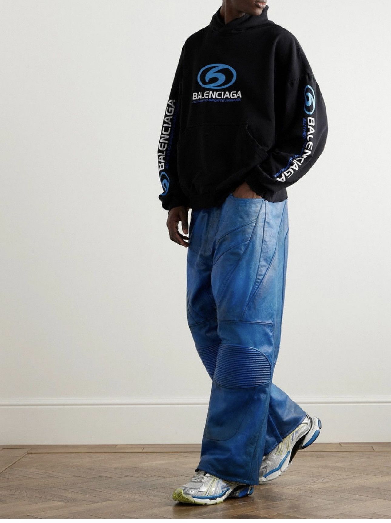 Balenciaga Balenciaga “mud show” blue leather biker pants Size US 36 / EU 52 - 2 Thumbnail