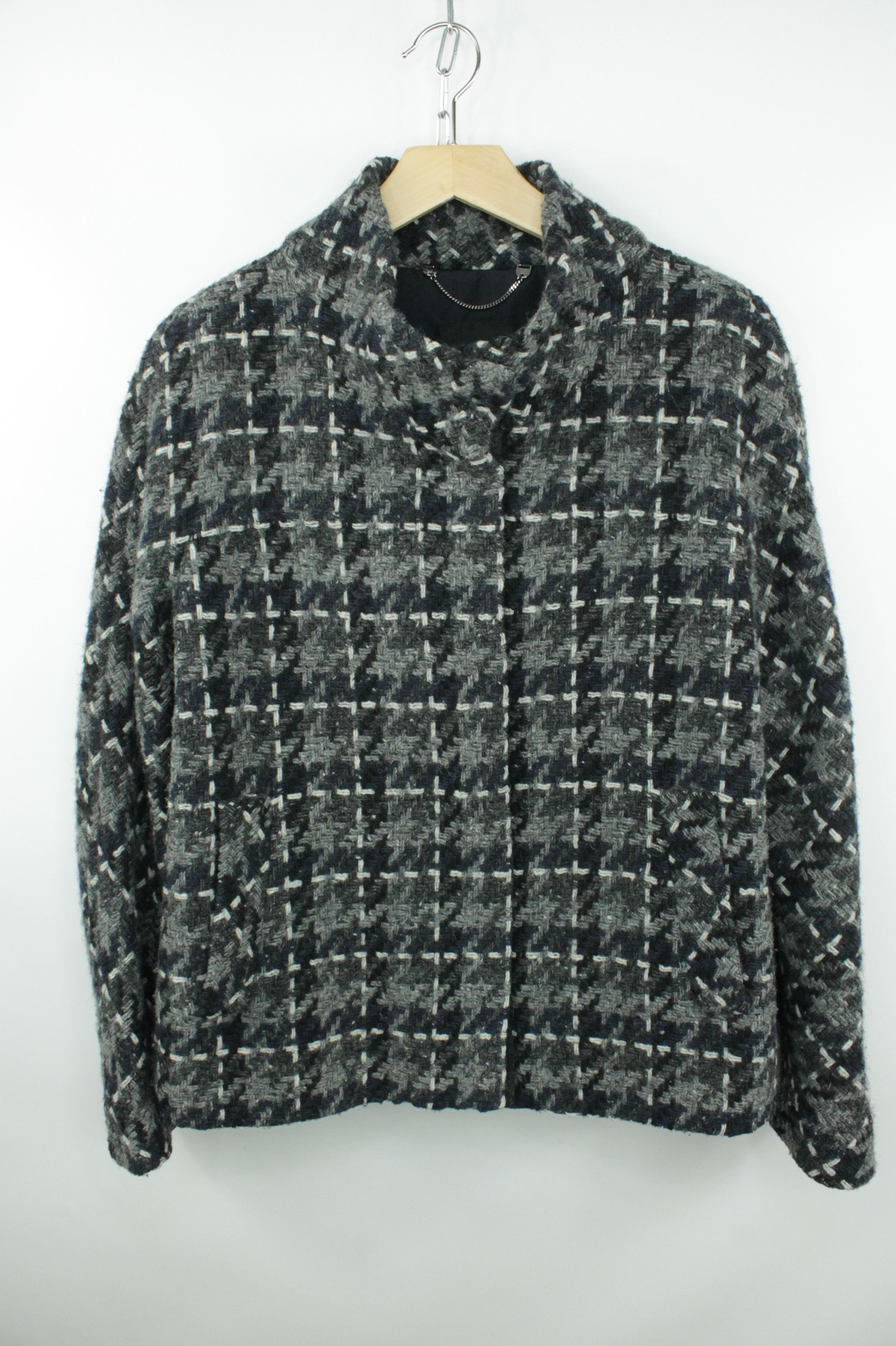 Max Mara × Weekend Max Mara Weekend Max Mara Knit Wool Jacket Size L / US 10 / IT 46 - 1 Thumbnail