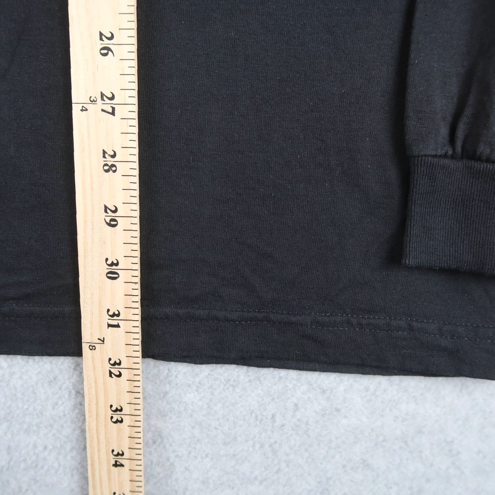 AAA VTG Tarceva Break Through Tour Cancer Medication T Shirt 2XL Black Mens Long Sleeve Crew Neck Graphic Print AAA Cotton Regular | 1900s? Size US XXL / EU 58 / 5 - 6 Thumbnail
