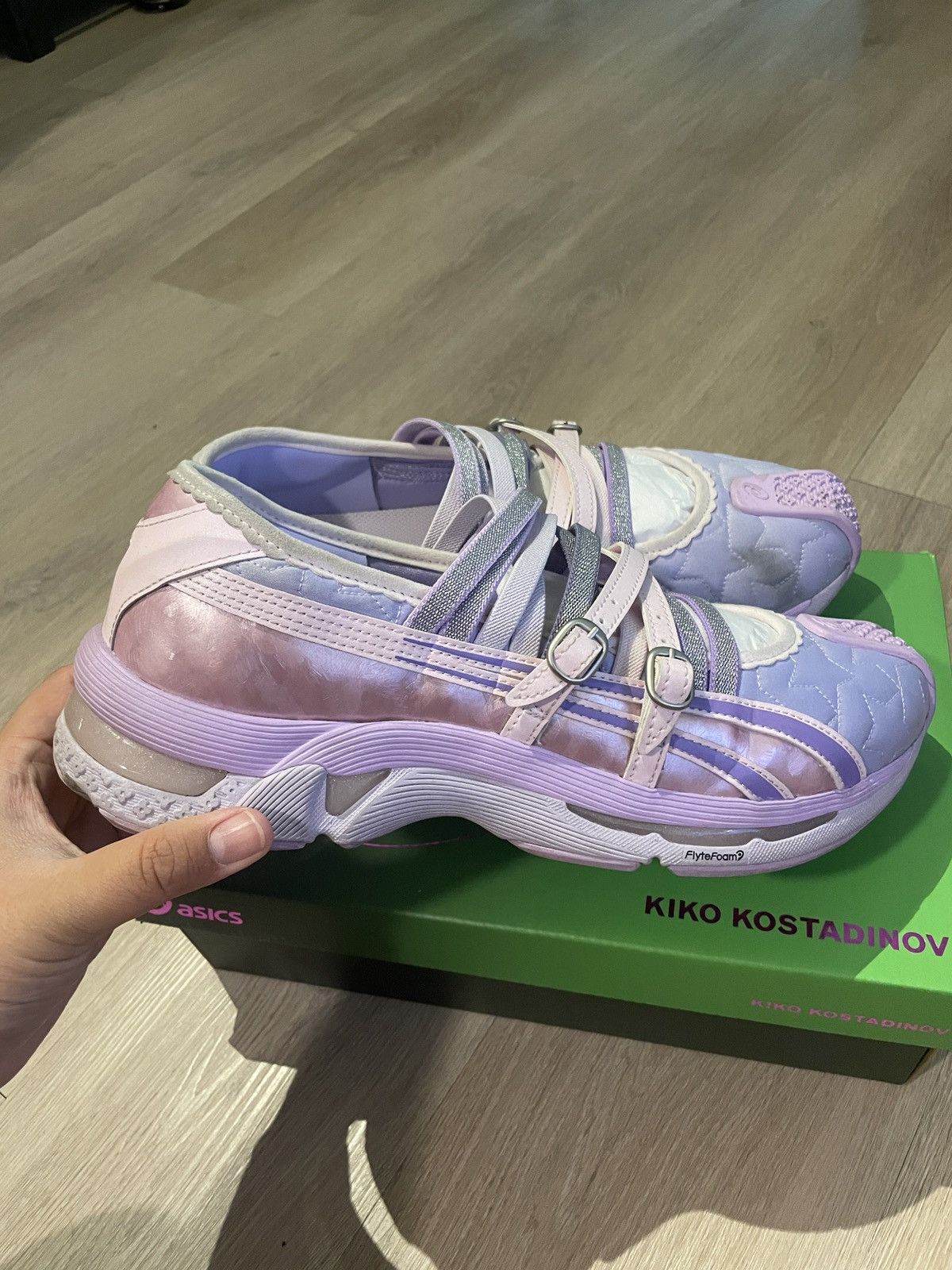 Asics × Heaven by Marc Jacobs × Kiko Kostadinov Kiko Kostadinov Heaven by Marc Jacobs Wmns Gel Lokros Gr Size US 10 / EU 43 - 3 Thumbnail
