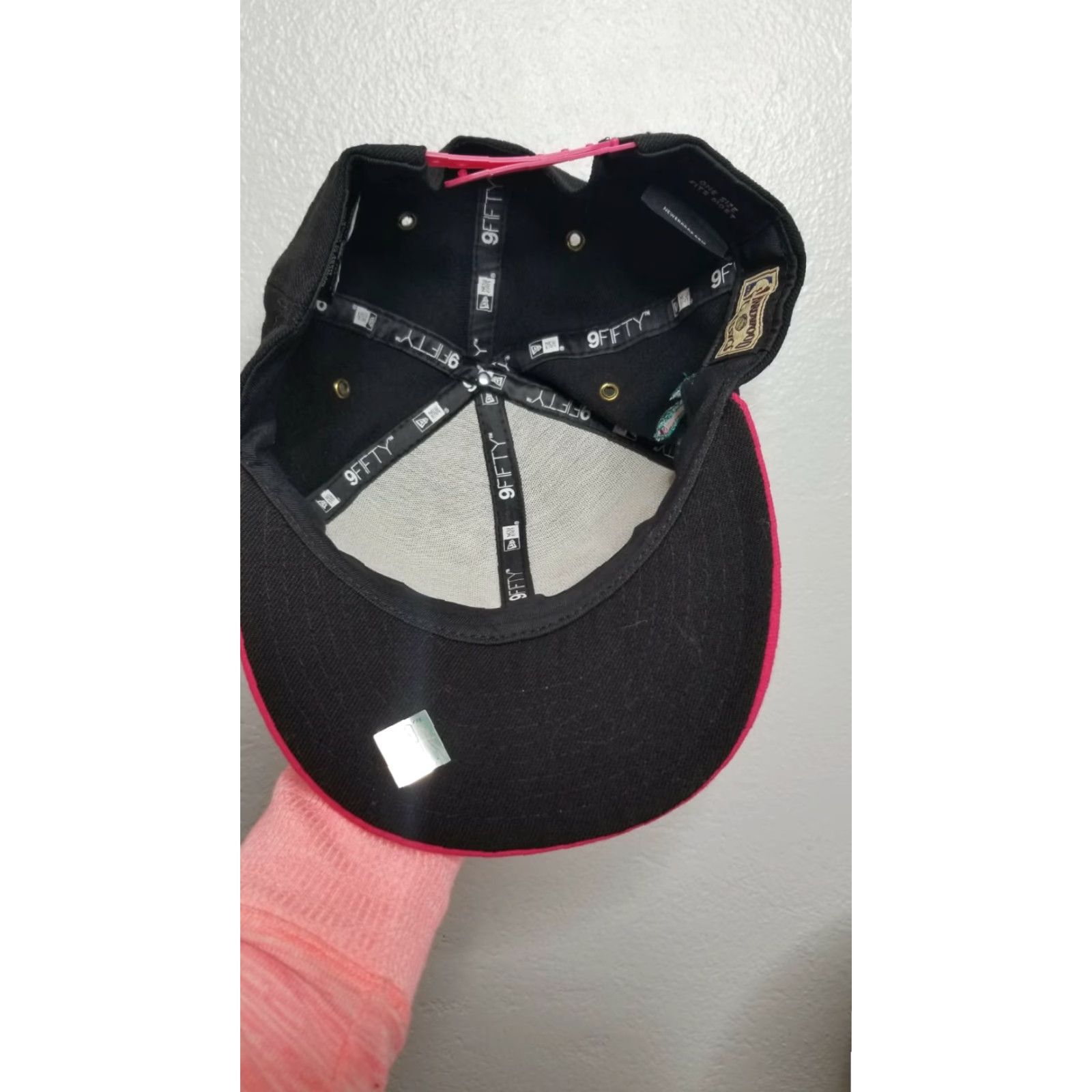 New Era New Era Hat Mens Adjustable San Antonio Spurs Neon Pink Black Snapback Size ONE SIZE - 6 Thumbnail