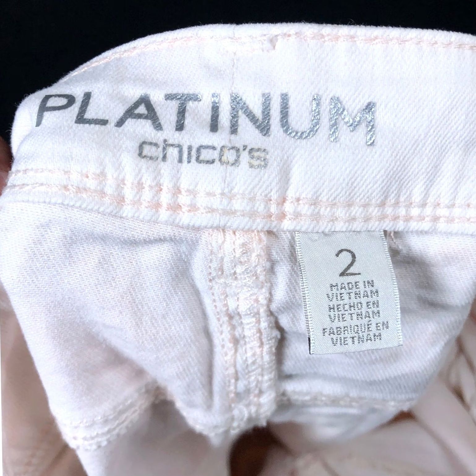 Vintage Chicos Womens Jeans Regular Stretch Platinum Peach High Rise Straight Leg 2 Jeans Womens Size 24" / US 00 / IT 34 - 4 Thumbnail