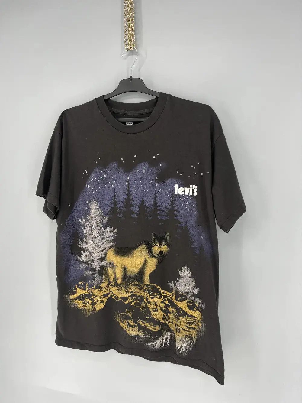Levi's Vintage Levi’s Wolf T-Shirt Nature Tee Boxy Size US S / EU 44-46 / 1 - 3 Thumbnail