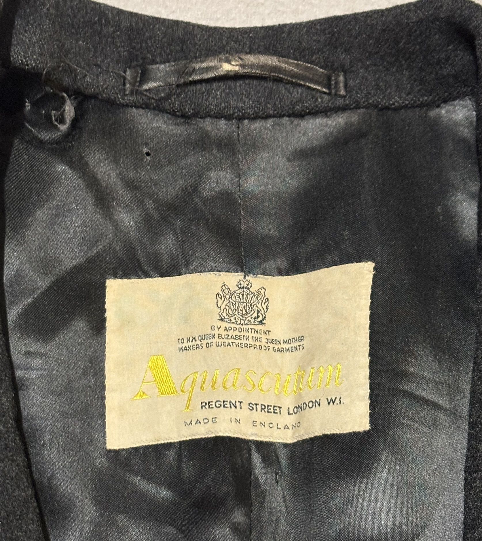 Aquascutum Aquascutum coat size L Size US L / EU 52-54 / 3 - 18 Thumbnail