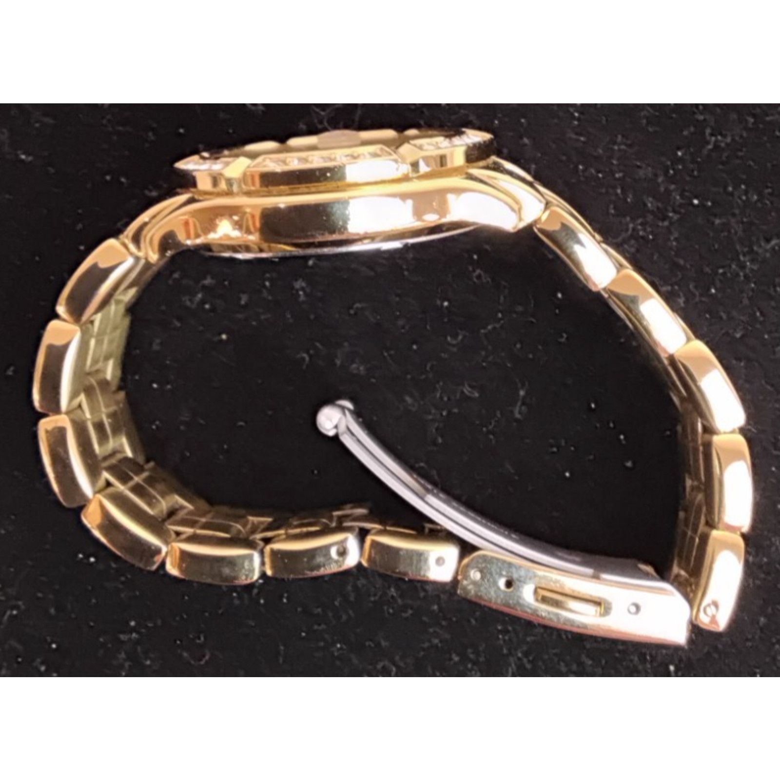 Guess Guess WaterPro Ladies Watch U85110L1 Gold Color Size ONE SIZE - 6 Thumbnail